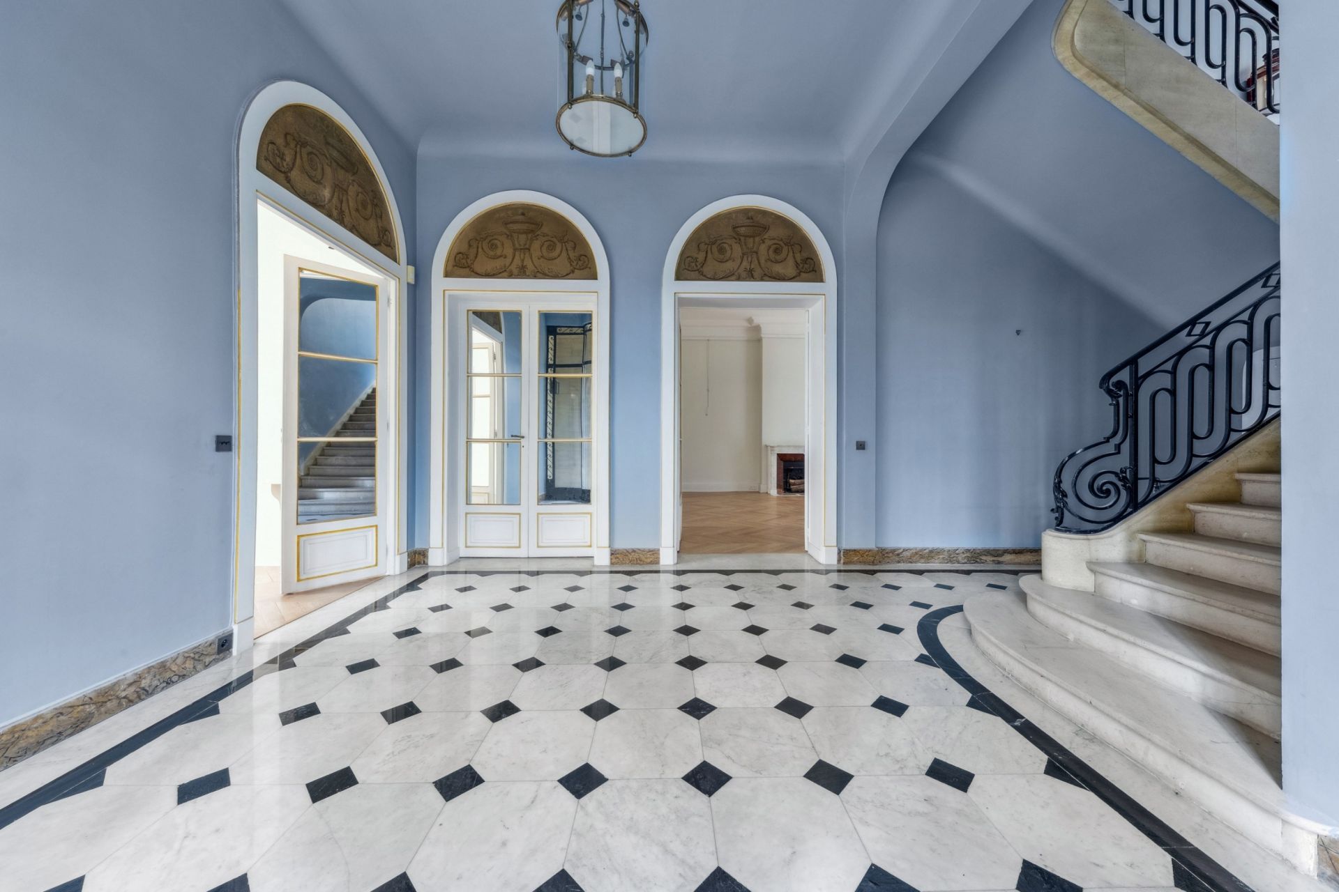 mansion (hôtel particulier) 20 Rooms for sale on PARIS (75016)