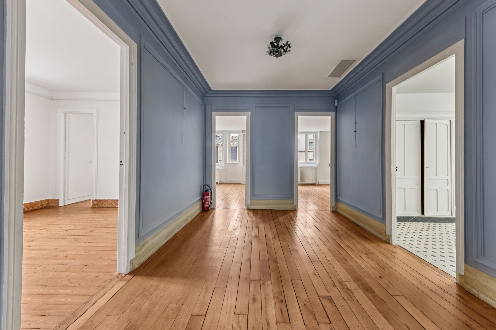 mansion (hôtel particulier) 20 Rooms for sale on PARIS (75016)