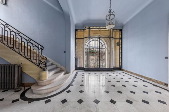 Vente Hôtel particulier Paris 16 20 Pièces 1300 m²