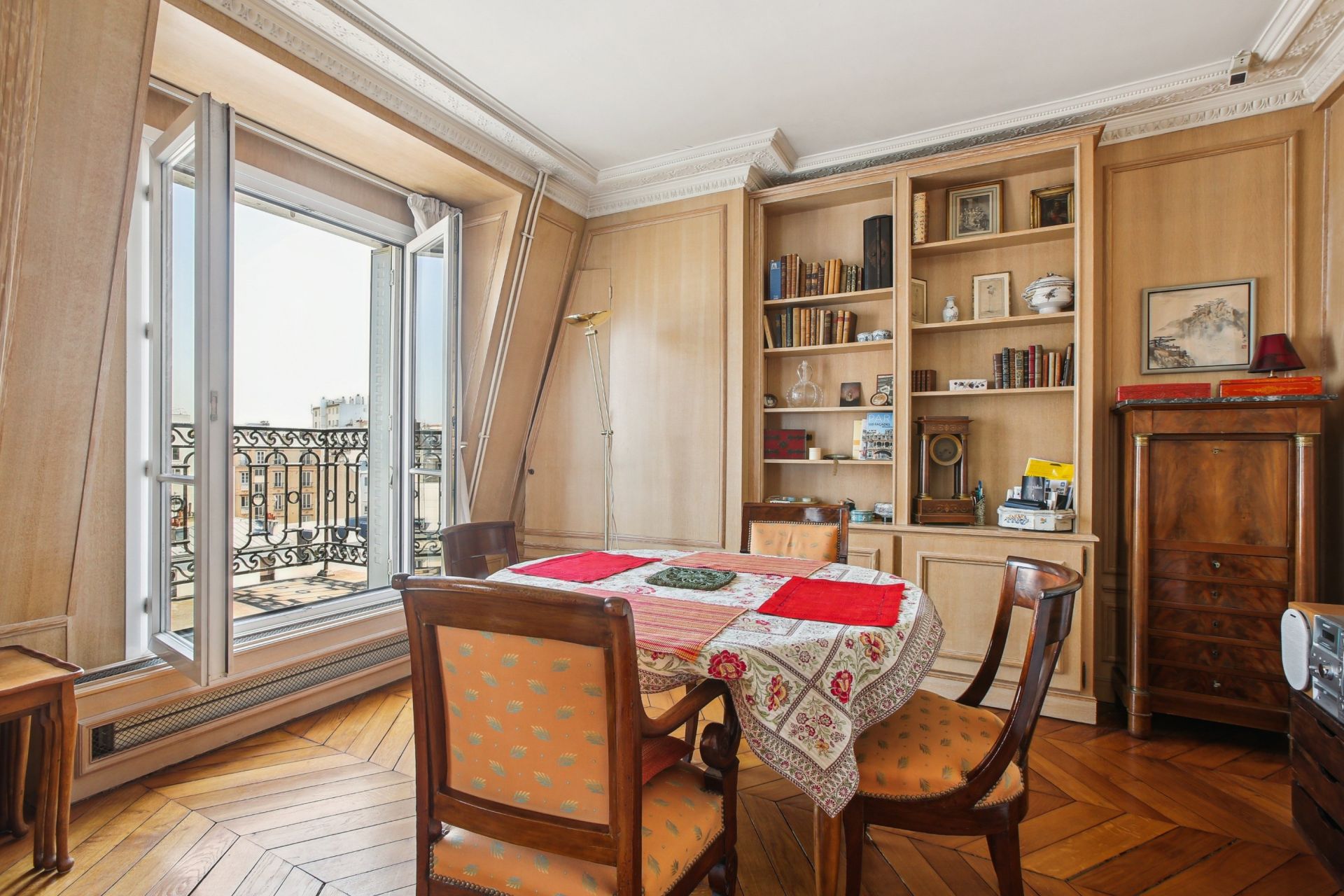 luxury apartment 3 Rooms for sale on PARIS (75015)