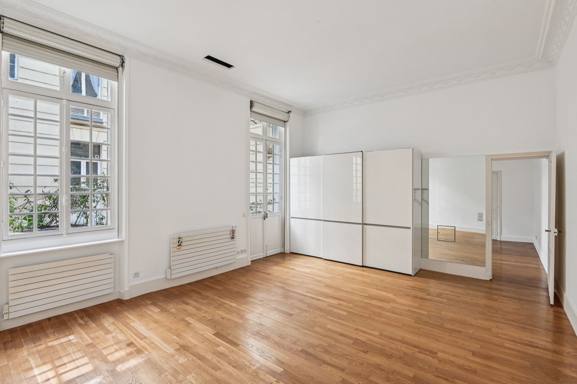 business premises for rent on PARIS (75016)