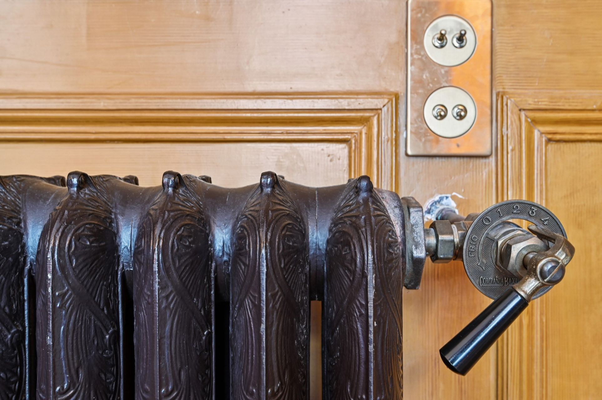 mansion (hôtel particulier) 16 Rooms for sale on PARIS (75007)