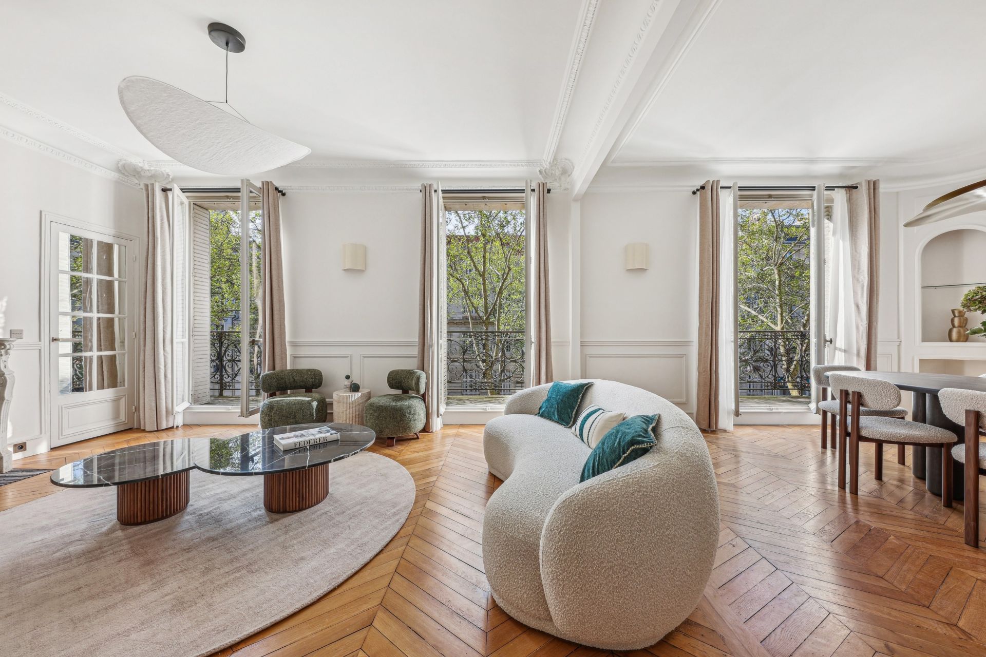 luxury apartment 3 Rooms for rent on PARIS (75007)