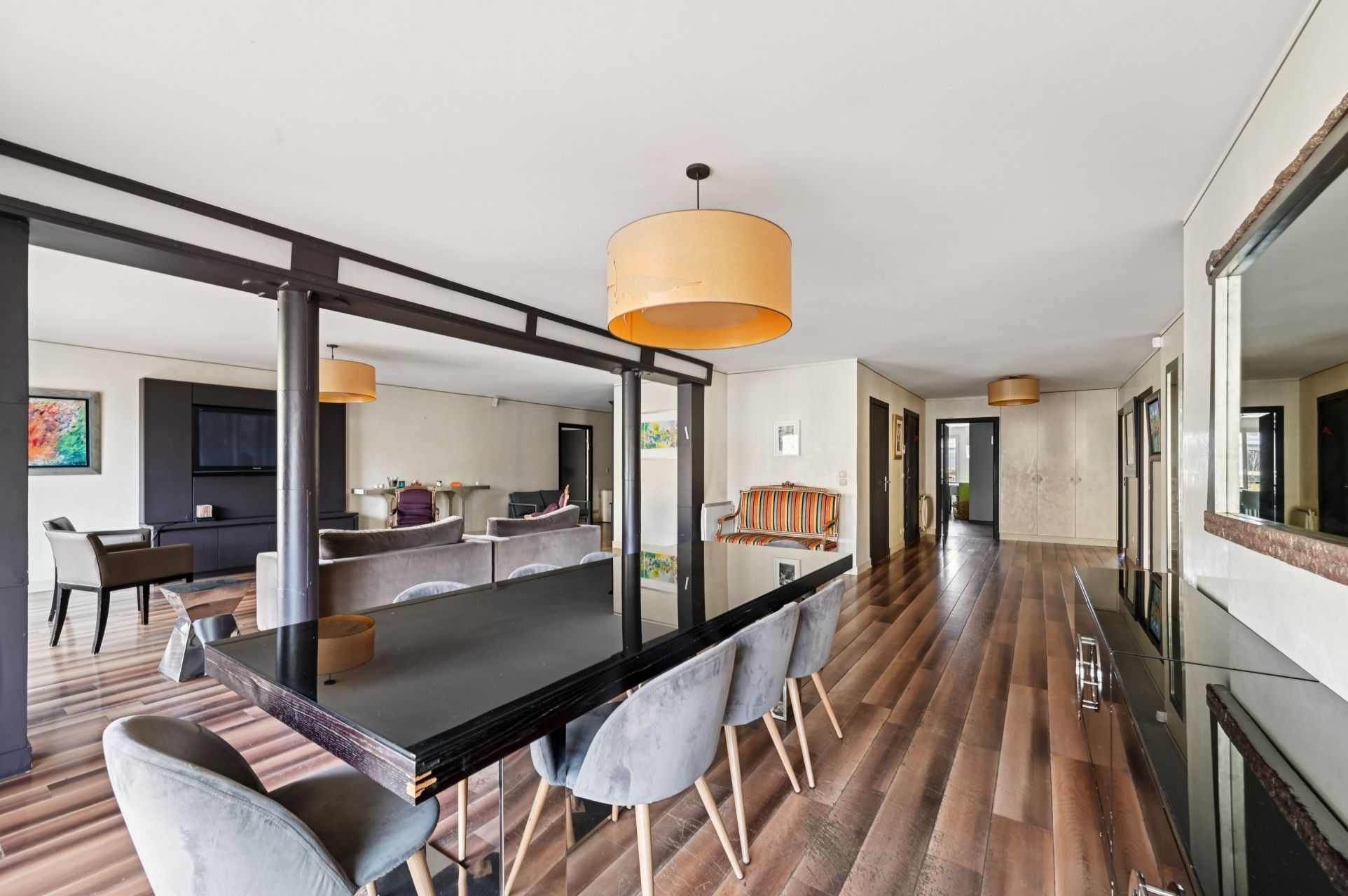 luxury apartment 7 Rooms for sale on PARIS (75016)