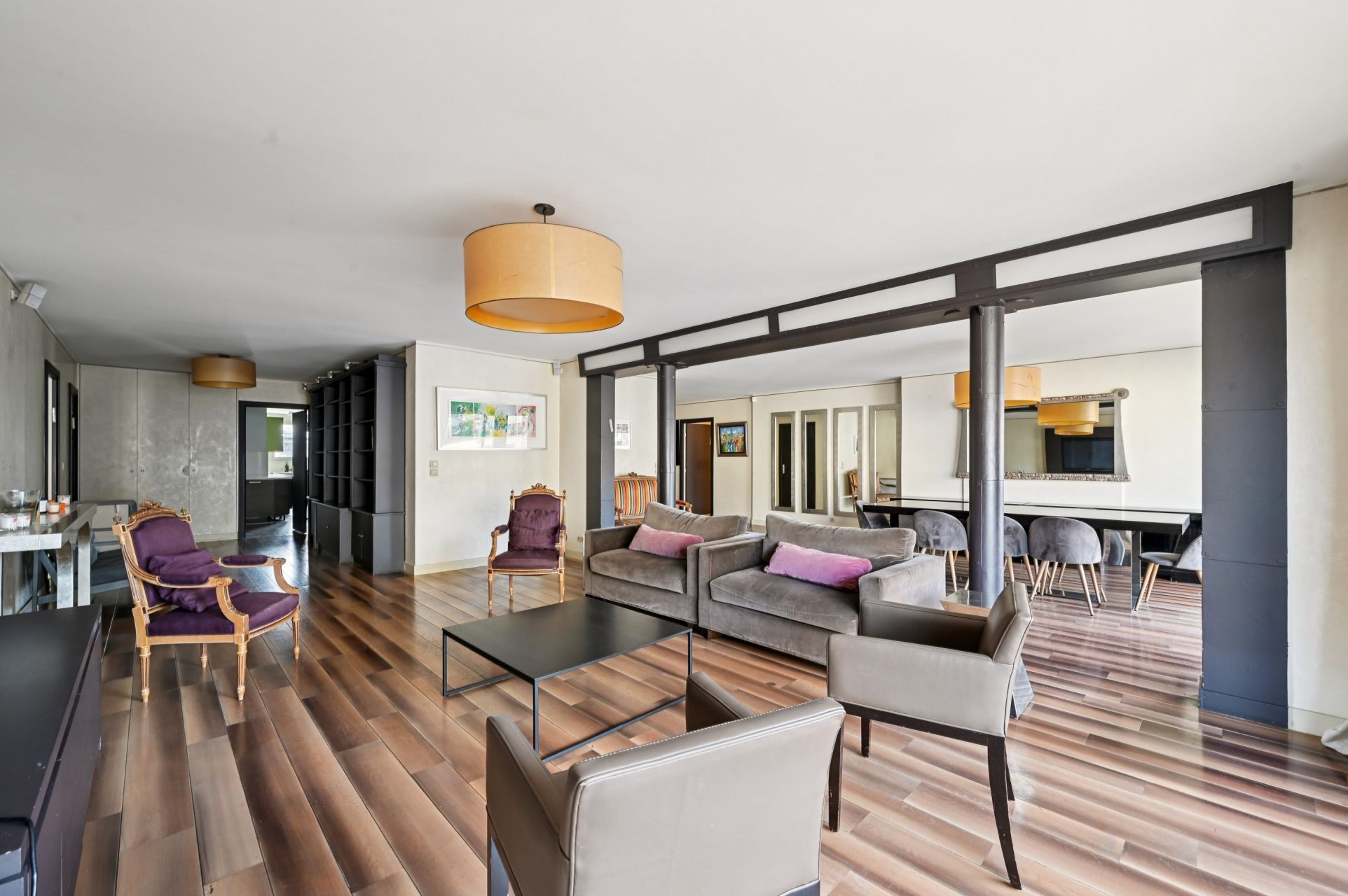 luxury apartment 7 Rooms for sale on PARIS (75016)