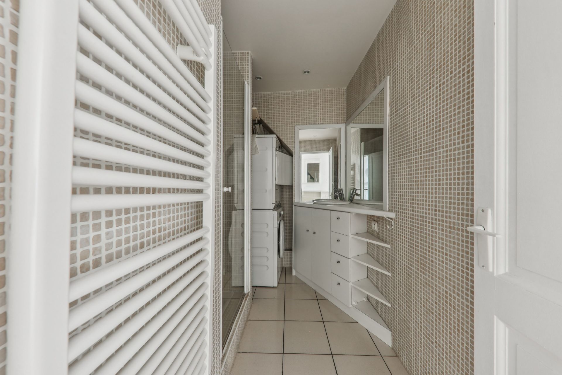 luxury apartment 5 Rooms for sale on PARIS (75007)