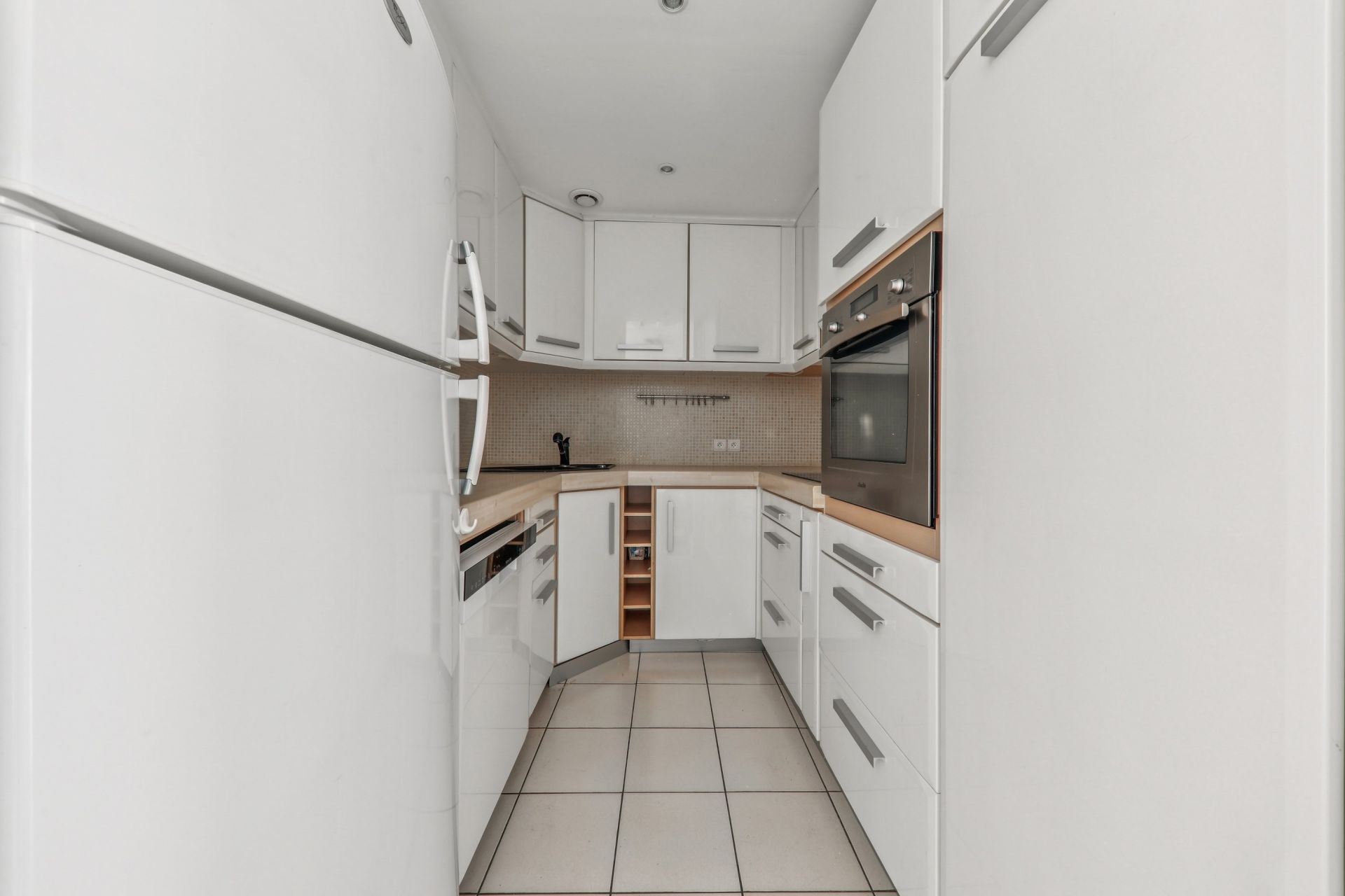 luxury apartment 5 Rooms for sale on PARIS (75007)