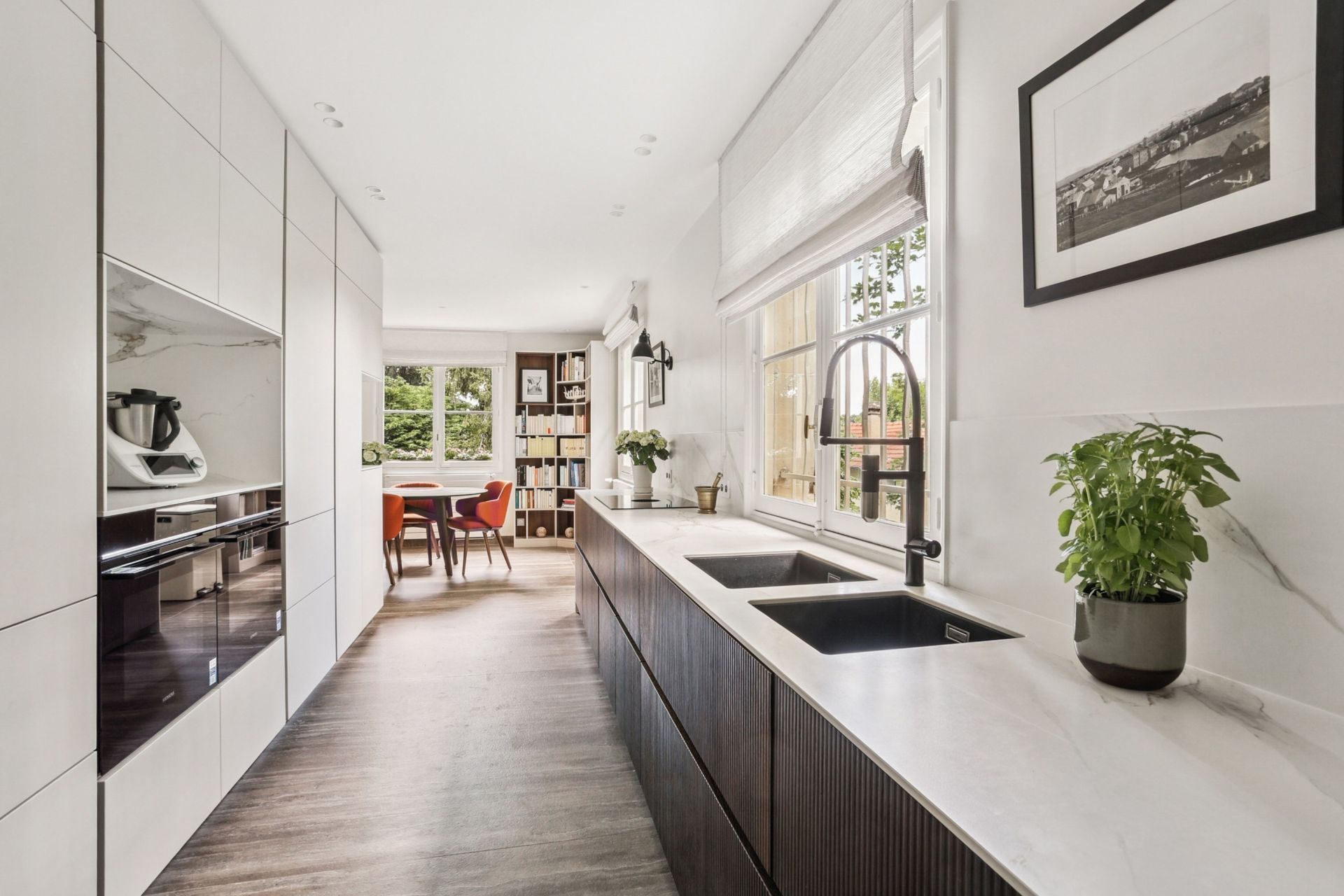 luxury house 14 Rooms for sale on VILLE D AVRAY (92410)