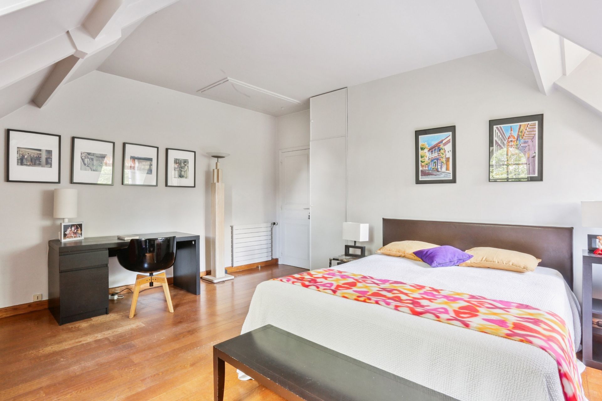 luxury house 14 Rooms for sale on VILLE D AVRAY (92410)