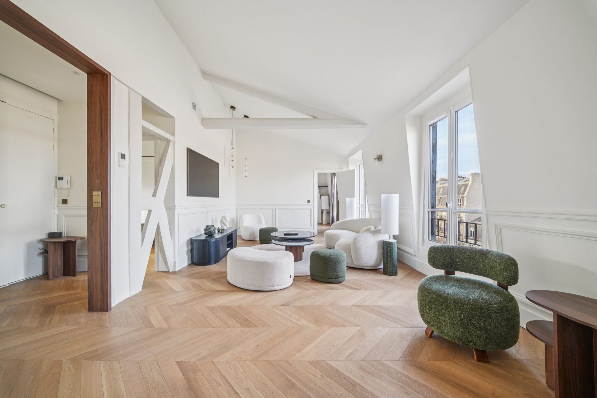 luxury apartment 4 Rooms for sale on PARIS (75007)