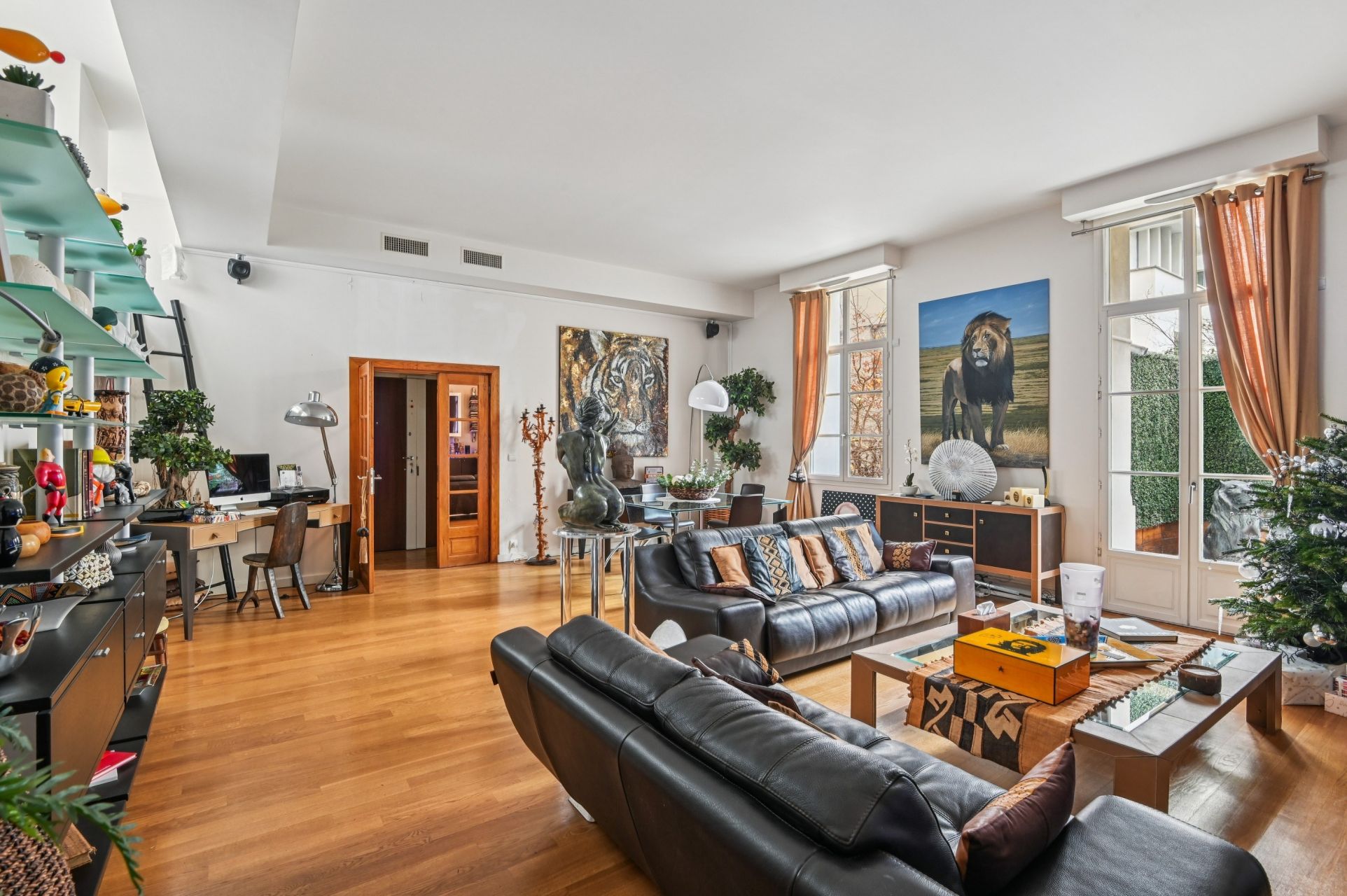 luxury apartment 3 Rooms for sale on PARIS (75016)