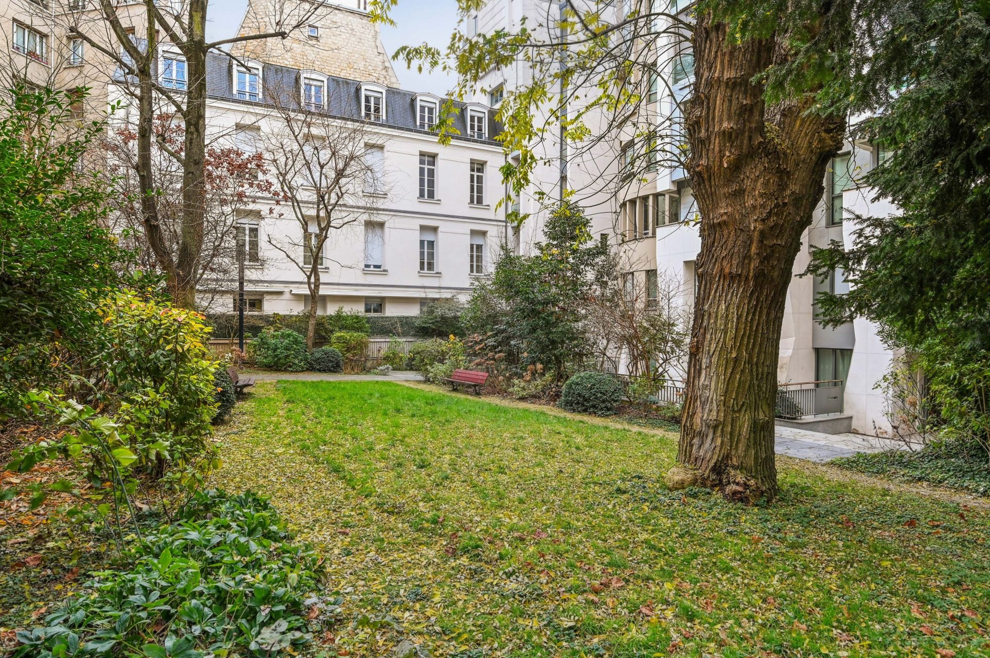 luxury apartment 3 Rooms for sale on PARIS (75016)