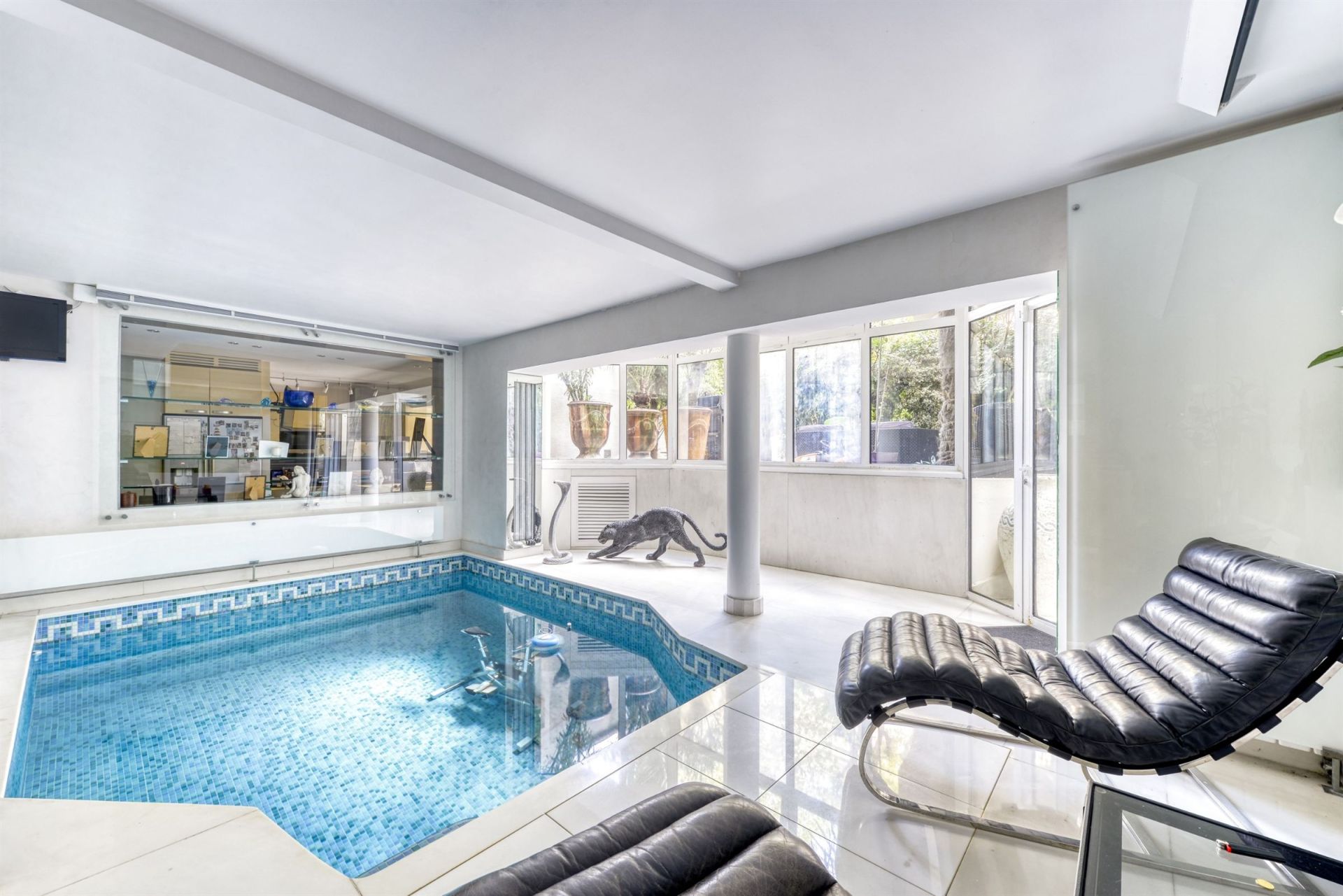 hôtel particulier 9 Pièces en vente sur NEUILLY SUR SEINE (92200)