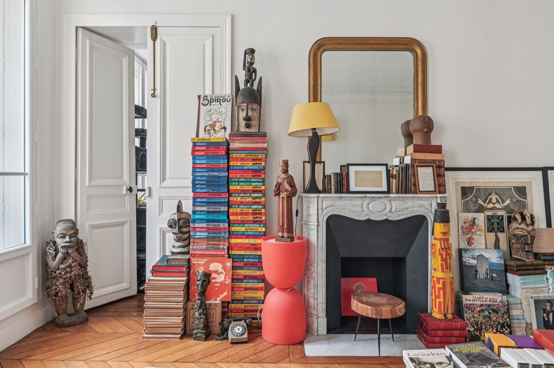 luxury apartment 5 Rooms for sale on PARIS (75008)