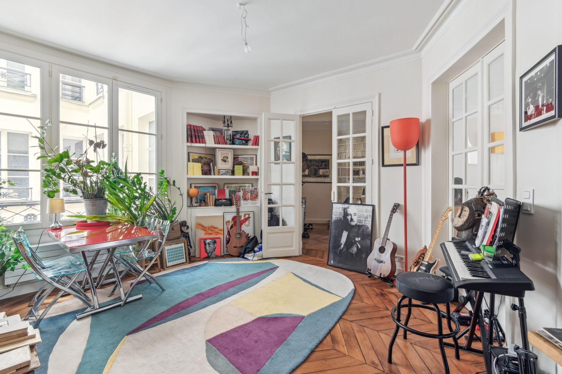 luxury apartment 5 Rooms for sale on PARIS (75008)