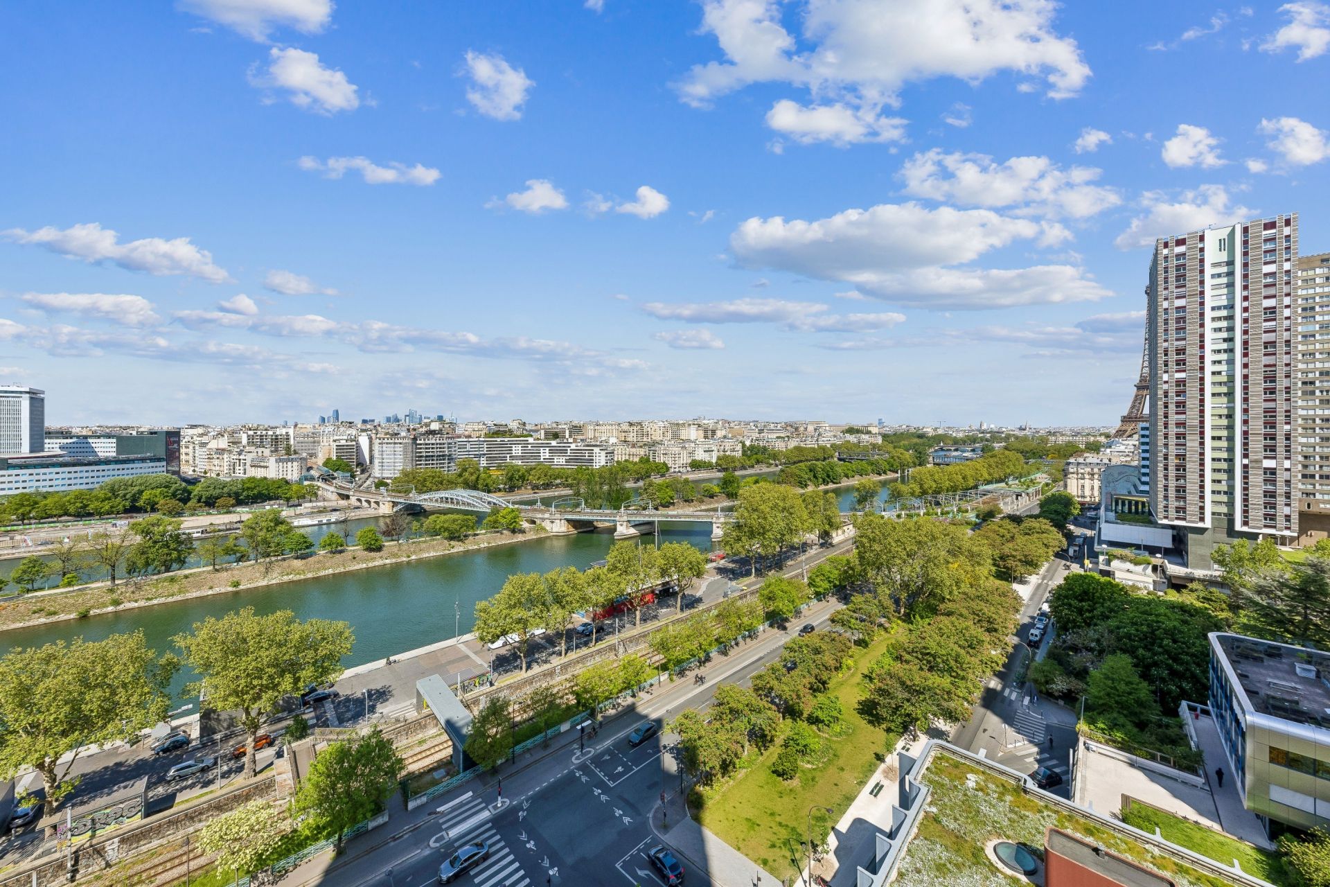 luxury apartment 2 Rooms for sale on PARIS (75015)