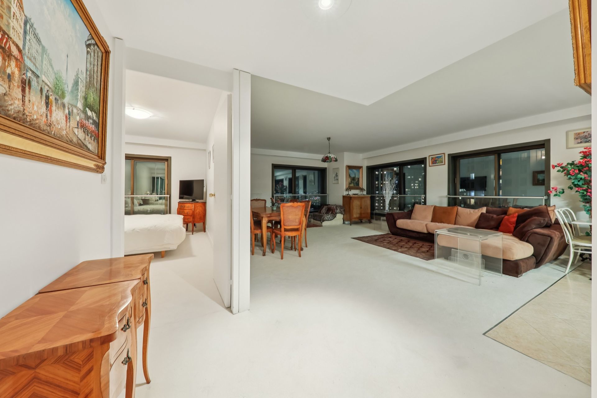 luxury apartment 7 Rooms for sale on PARIS (75015)