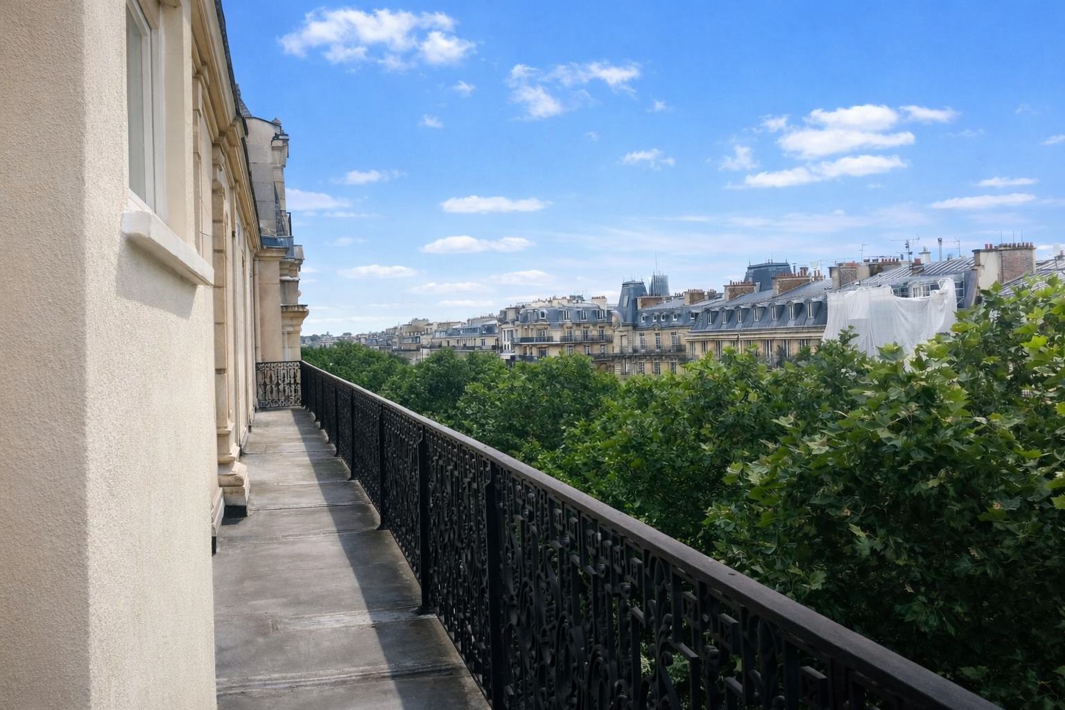 luxury apartment 7 Rooms for sale on PARIS (75008)