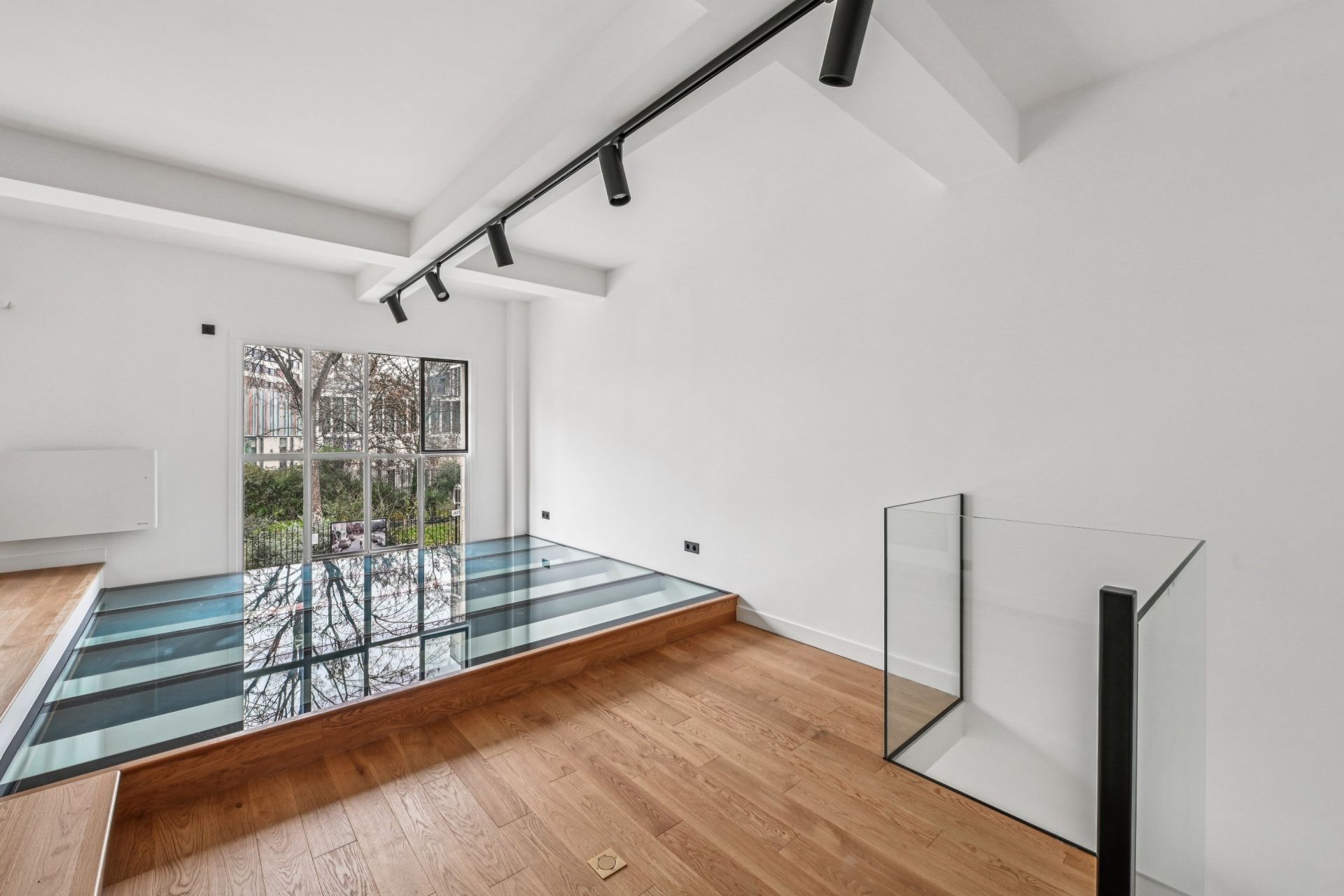 atelier d'artiste 2 Pièces en vente sur PARIS (75014)
