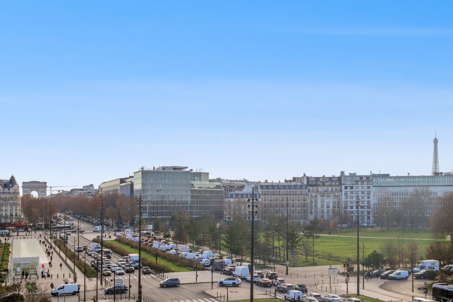 luxury apartment 5 Rooms for sale on NEUILLY SUR SEINE (92200)