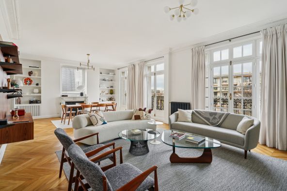 Vente Appartement de luxe Neuilly-sur-Seine 8&nbsp;Pièces 243&nbsp;m²