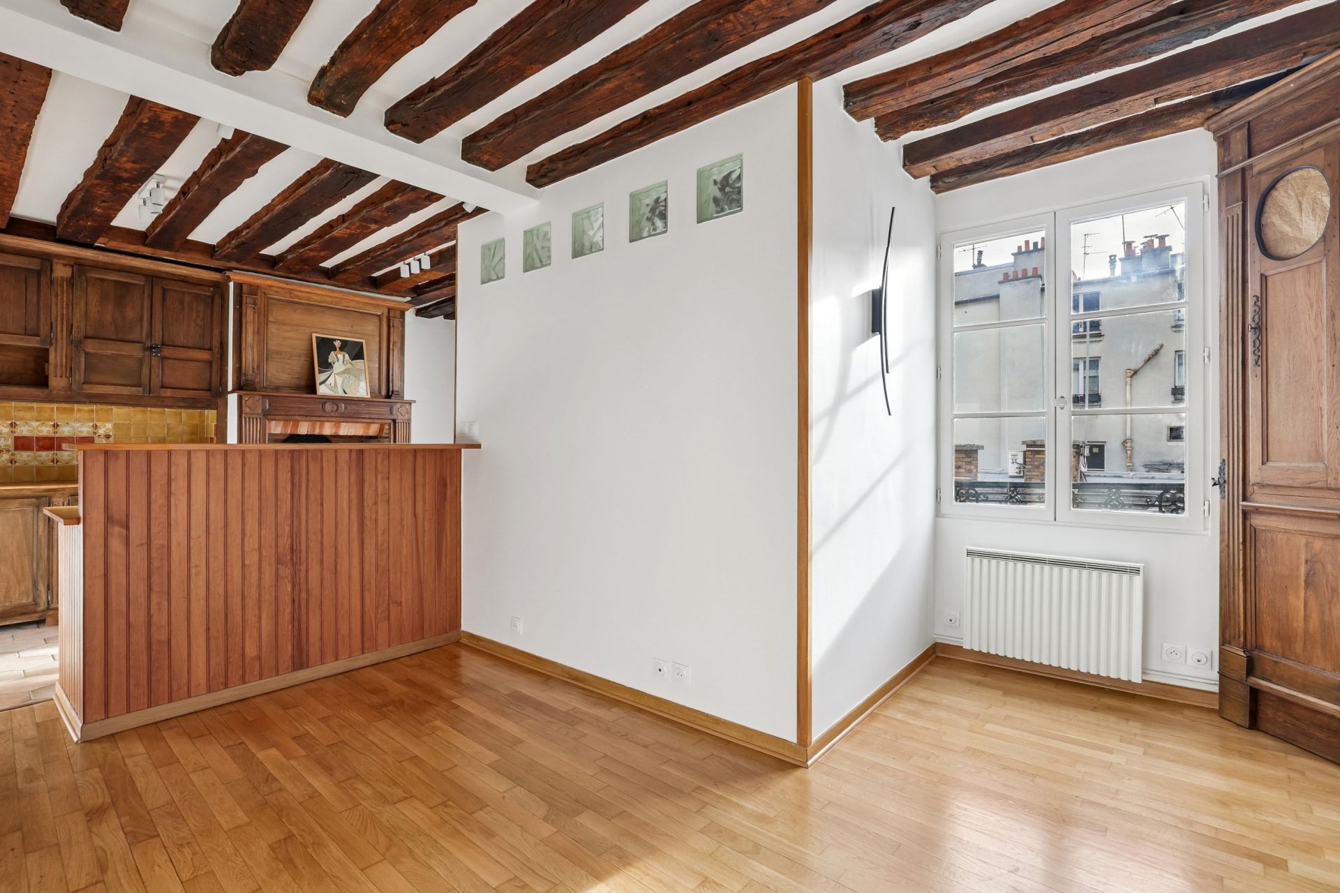 luxury apartment 2 Rooms for sale on PARIS (75004)