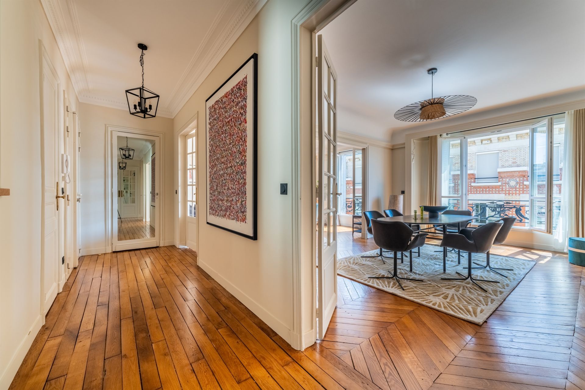 luxury apartment 5 Rooms for sale on PARIS (75003)