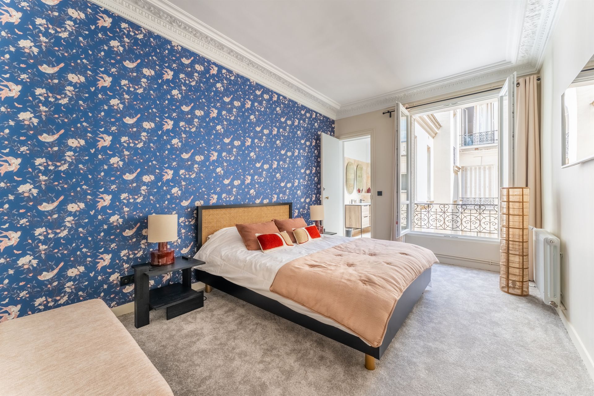 luxury apartment 5 Rooms for sale on PARIS (75003)