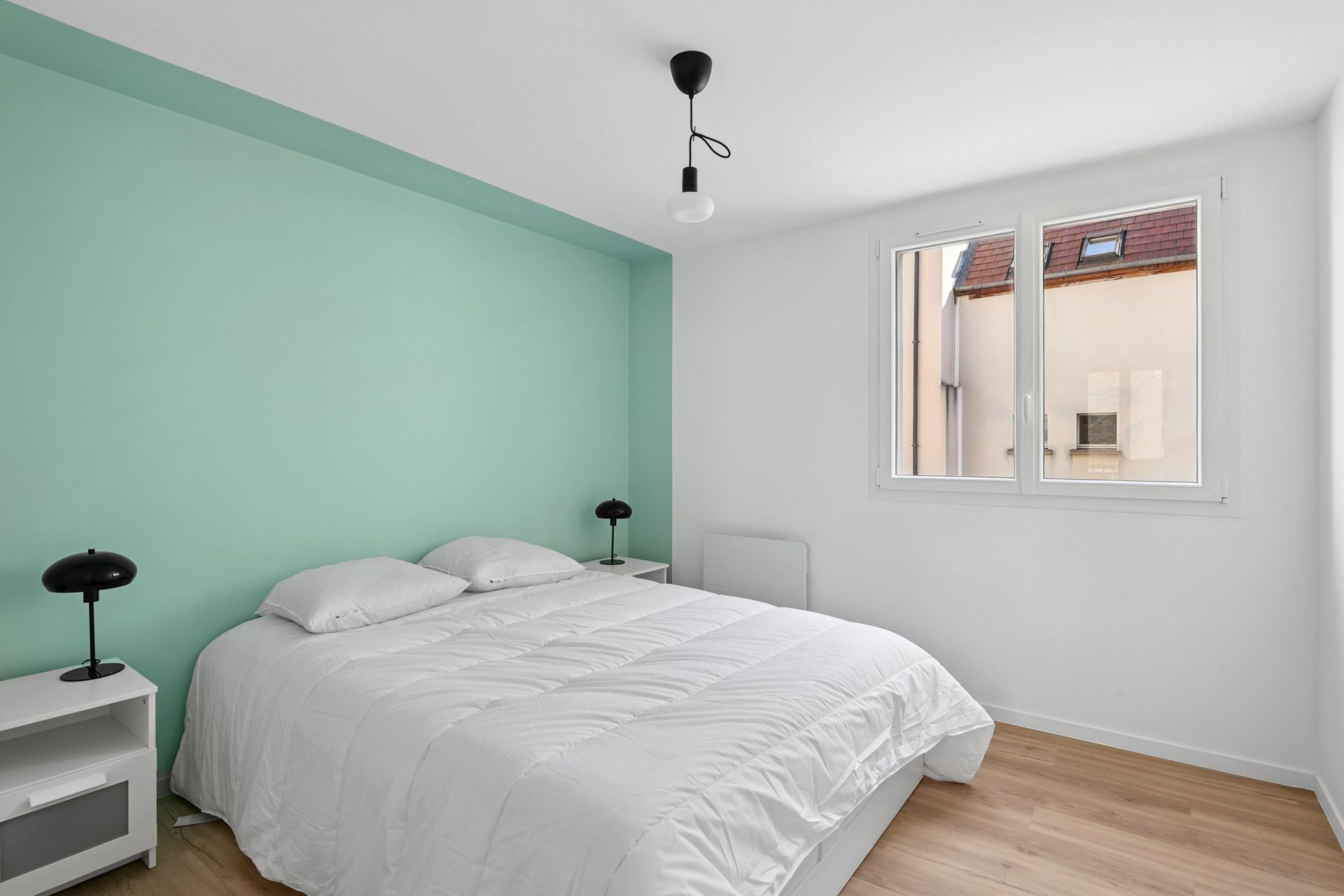 luxury apartment 2 Rooms for rent on PUTEAUX (92800)