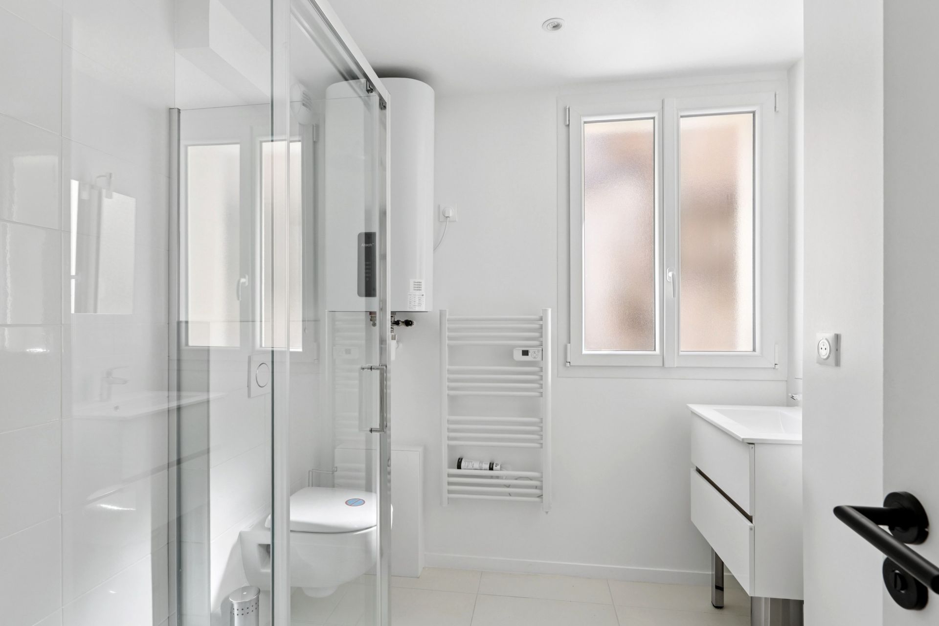 luxury apartment 2 Rooms for rent on PUTEAUX (92800)