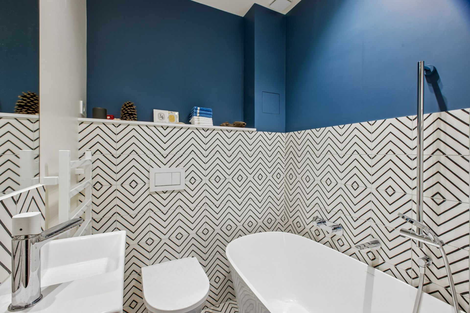 luxury apartment 4 Rooms for sale on PARIS (75016)