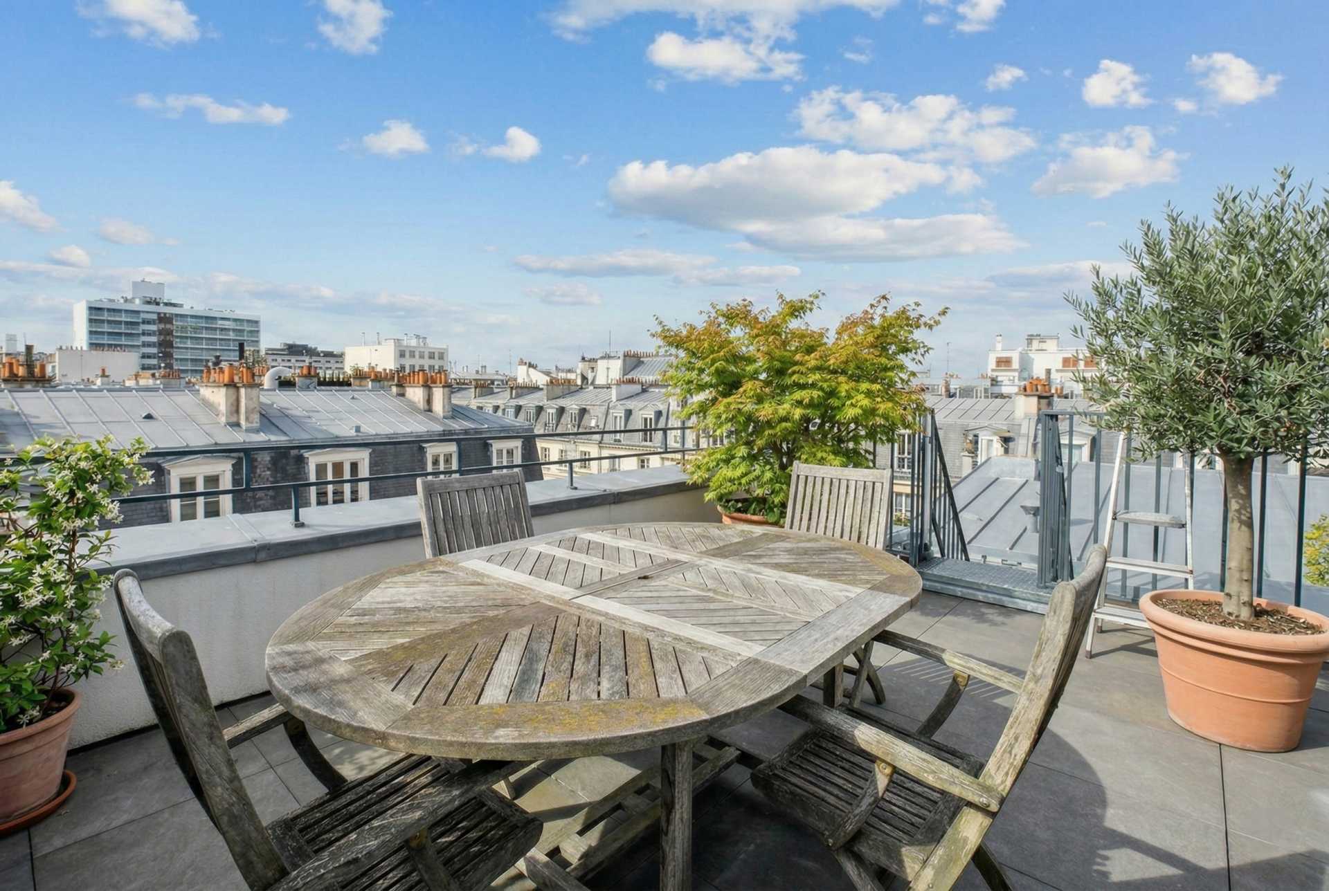 triplex 5 Pièces en vente sur PARIS (75011)
