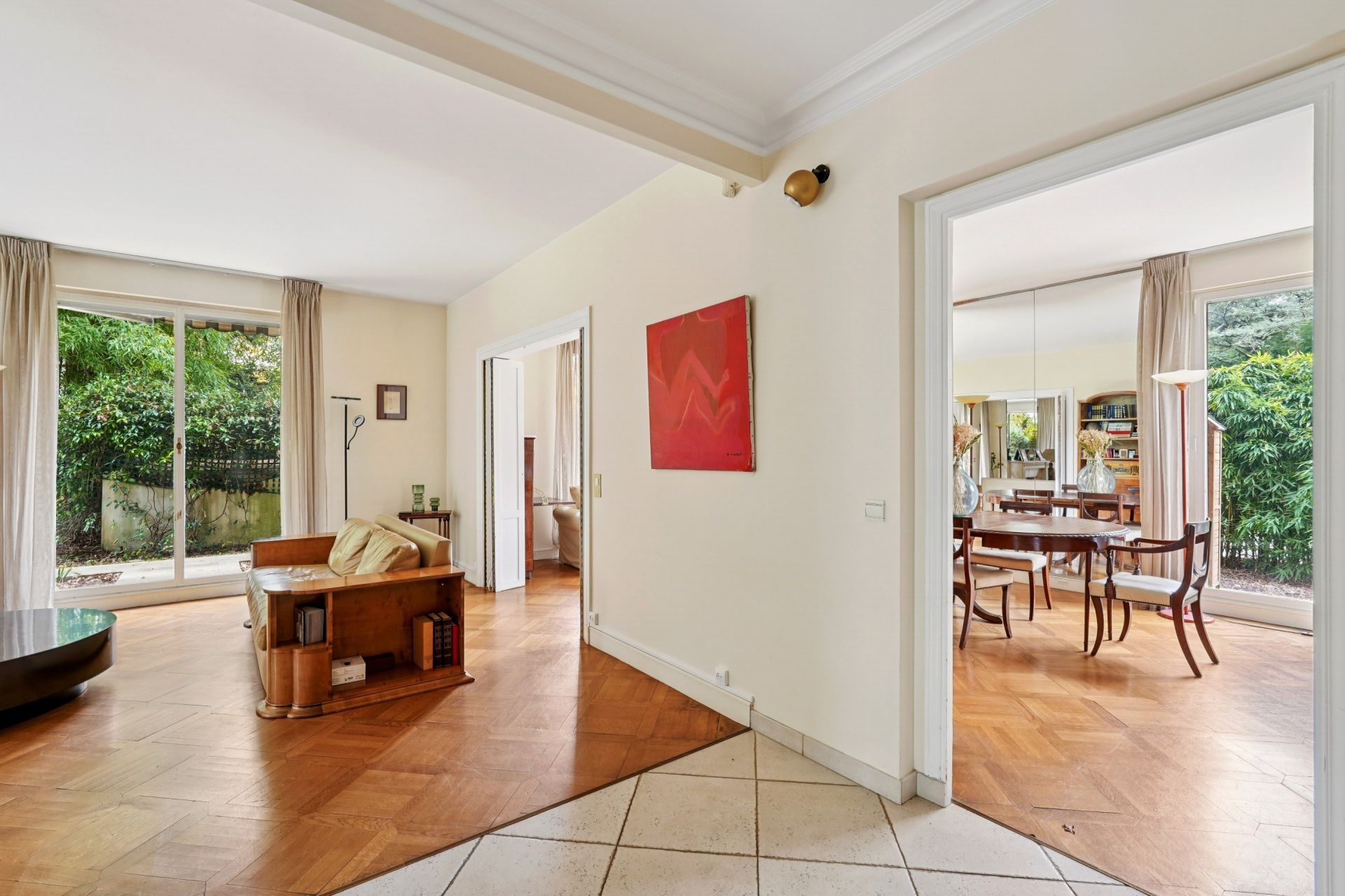 luxury apartment 8 Rooms for sale on NEUILLY SUR SEINE (92200)