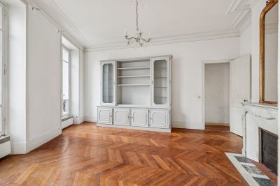 Sale Luxury apartment Neuilly-sur-Seine 4&nbsp;Rooms 75&nbsp;m²