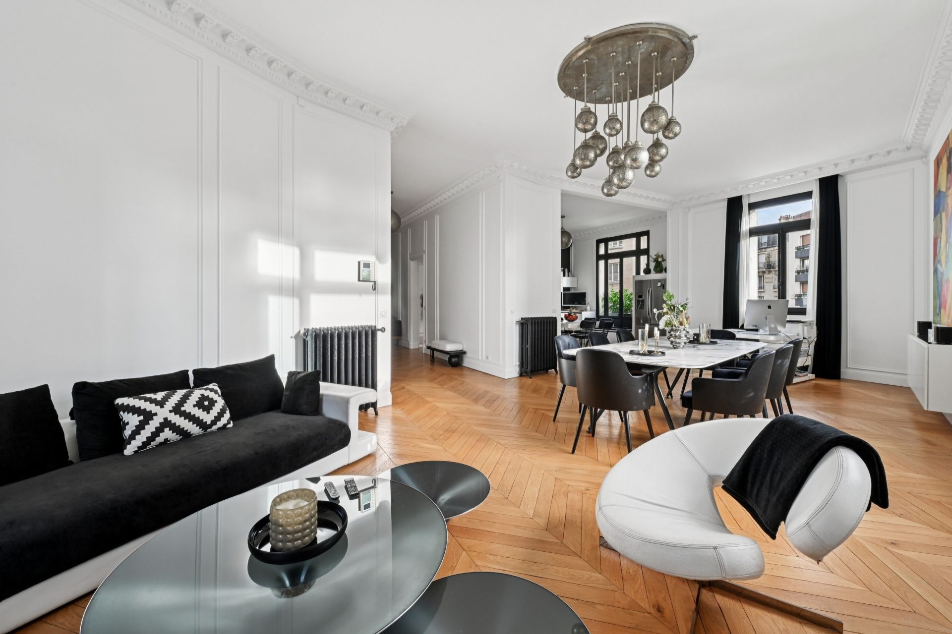 luxury apartment 7 Rooms for sale on PARIS (75016)