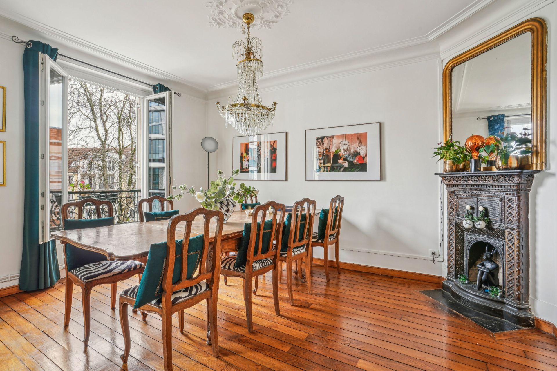 luxury apartment 6 Rooms for sale on NEUILLY SUR SEINE (92200)