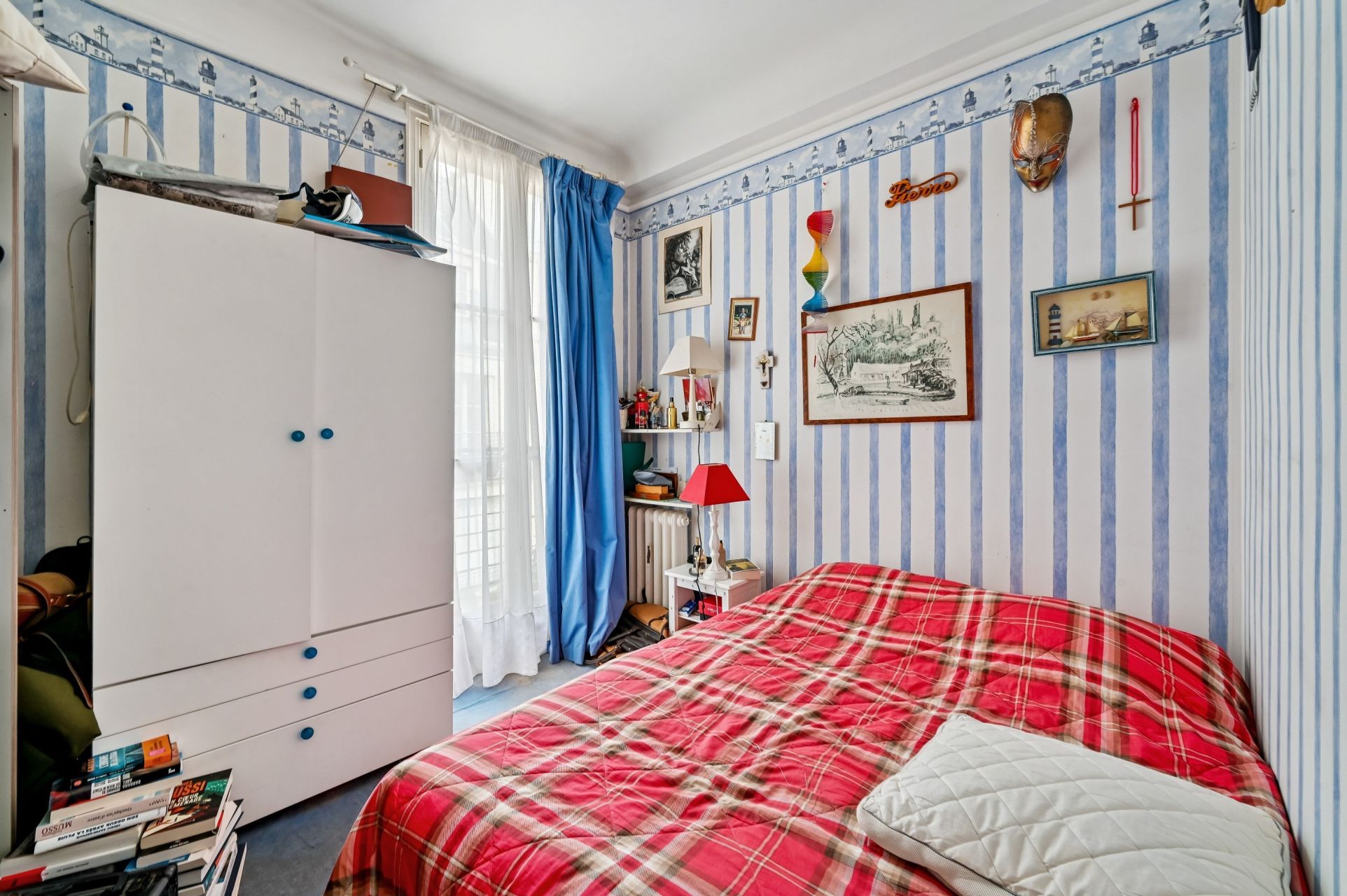 luxury apartment 5 Rooms for sale on PARIS (75007)