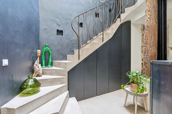 Sale Luxury apartment Paris 3 2&nbsp;Rooms 67&nbsp;m²
