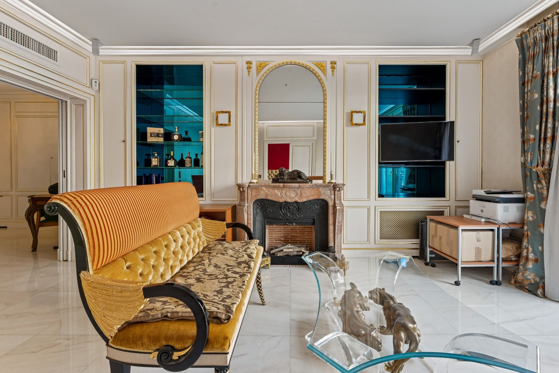 luxury apartment 3 Rooms for sale on PARIS (75008)