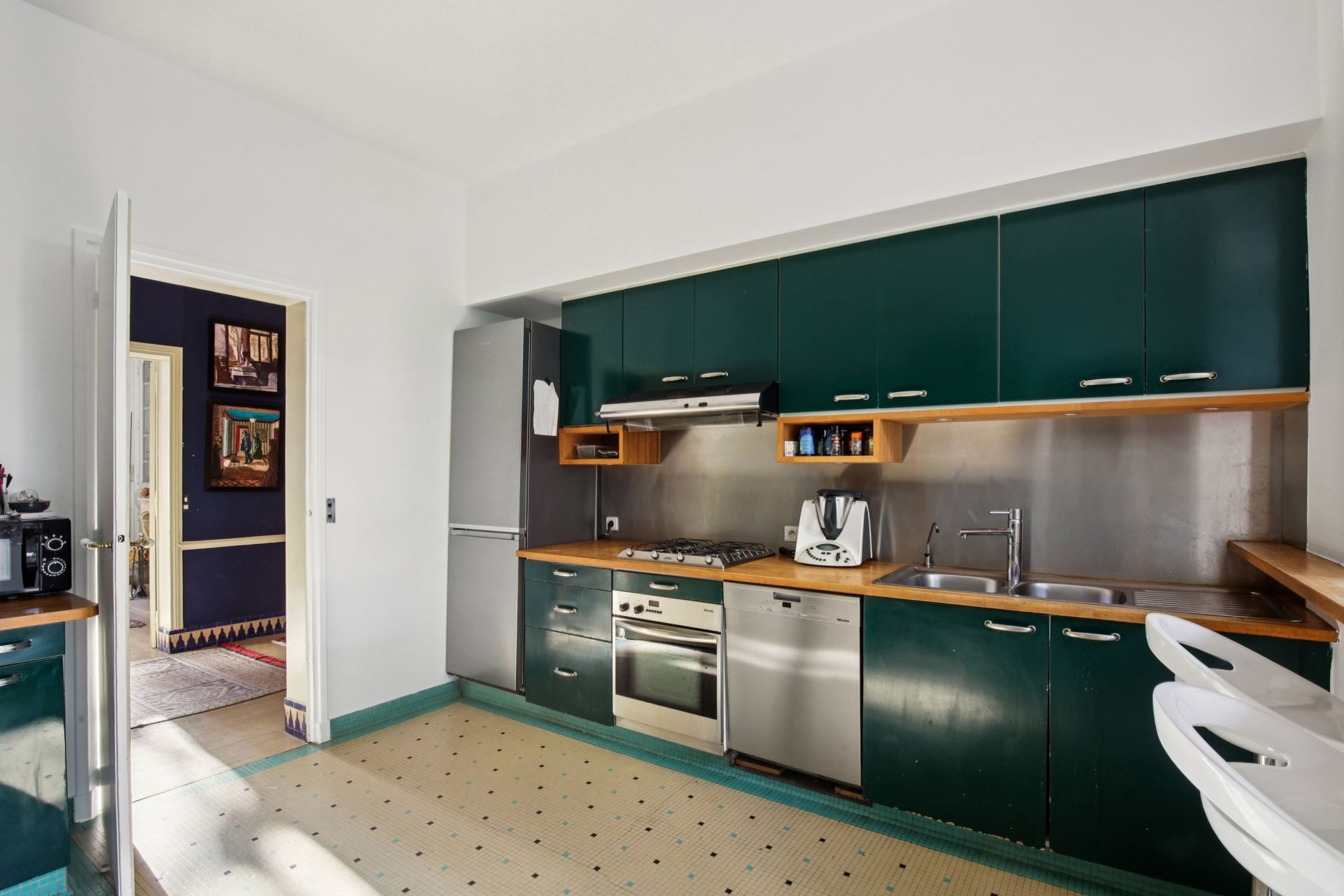 luxury house 7 Rooms for sale on ST GERMAIN EN LAYE (78100)