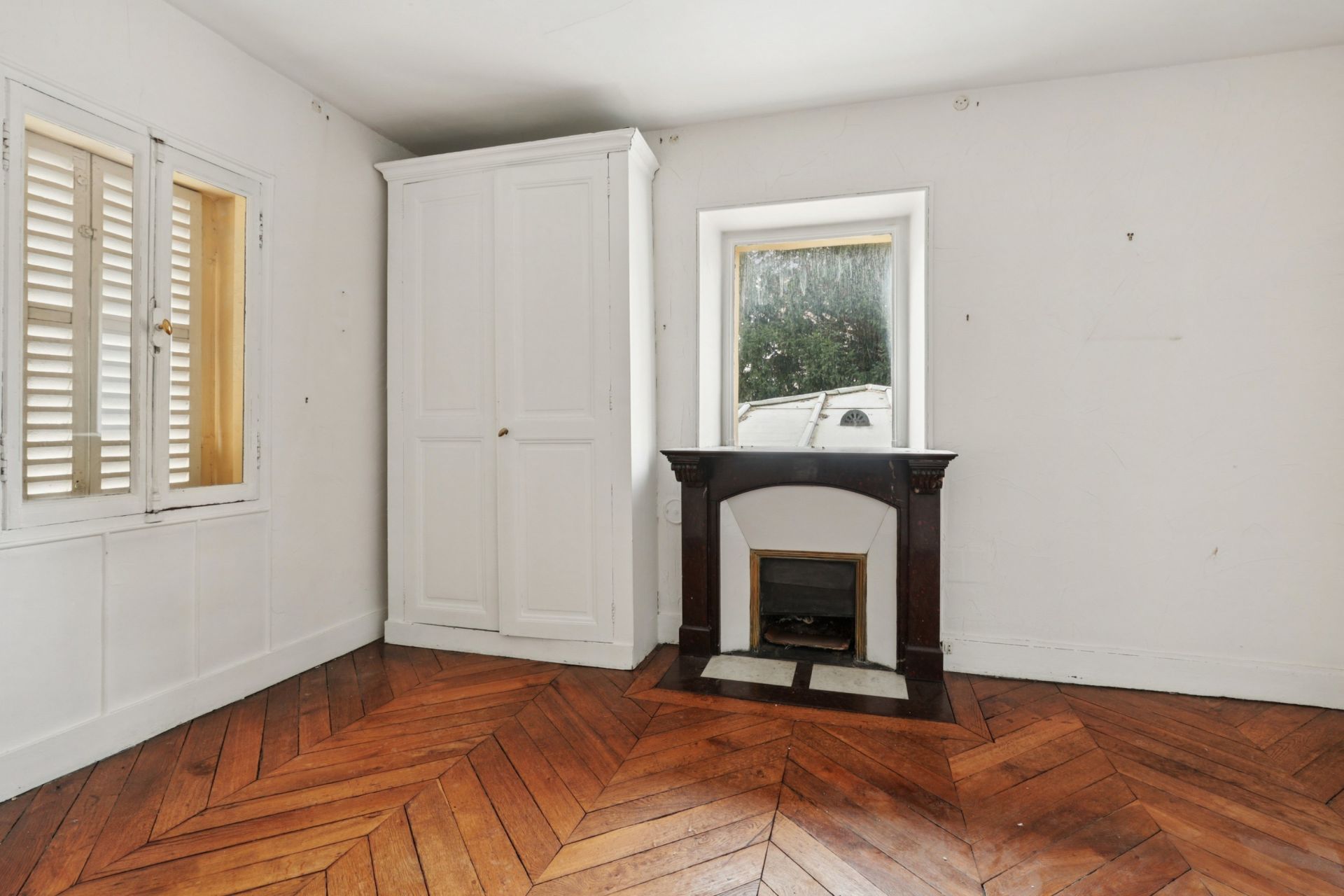 luxury house 9 Rooms for sale on VERSAILLES (78000)