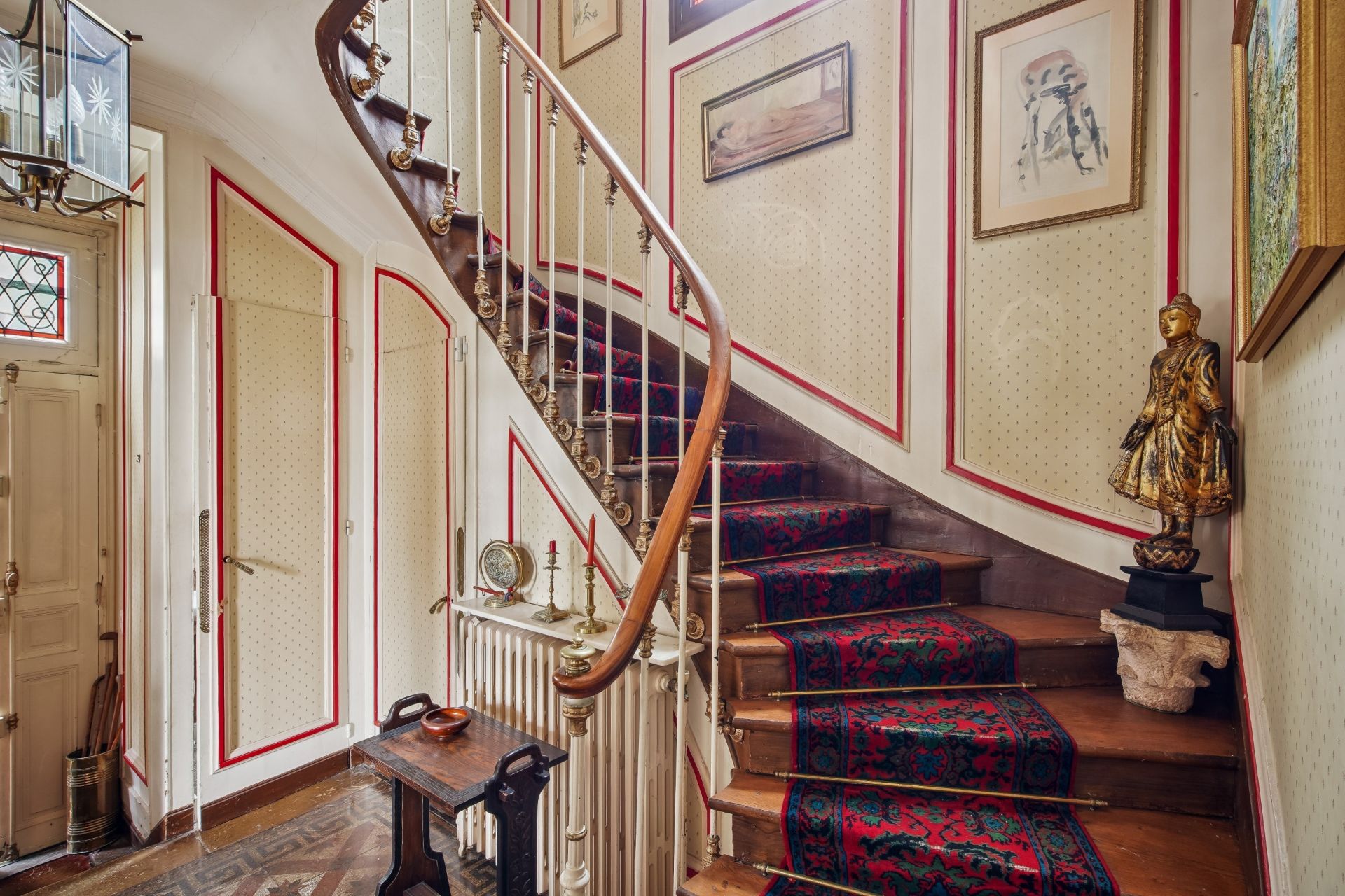 luxury house 10 Rooms for sale on ASNIERES SUR SEINE (92600)