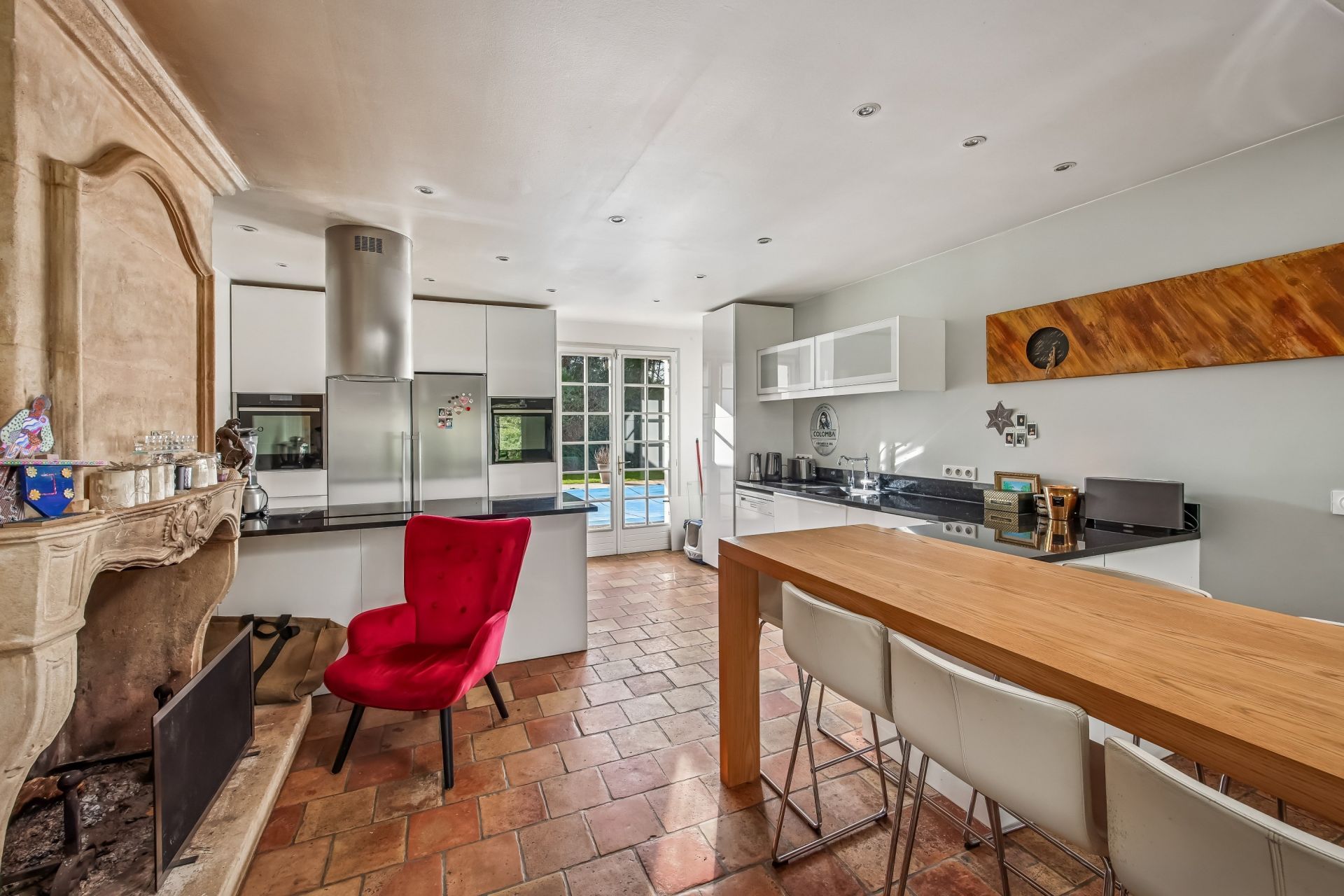 luxury house 8 Rooms for sale on LES MESNULS (78490)