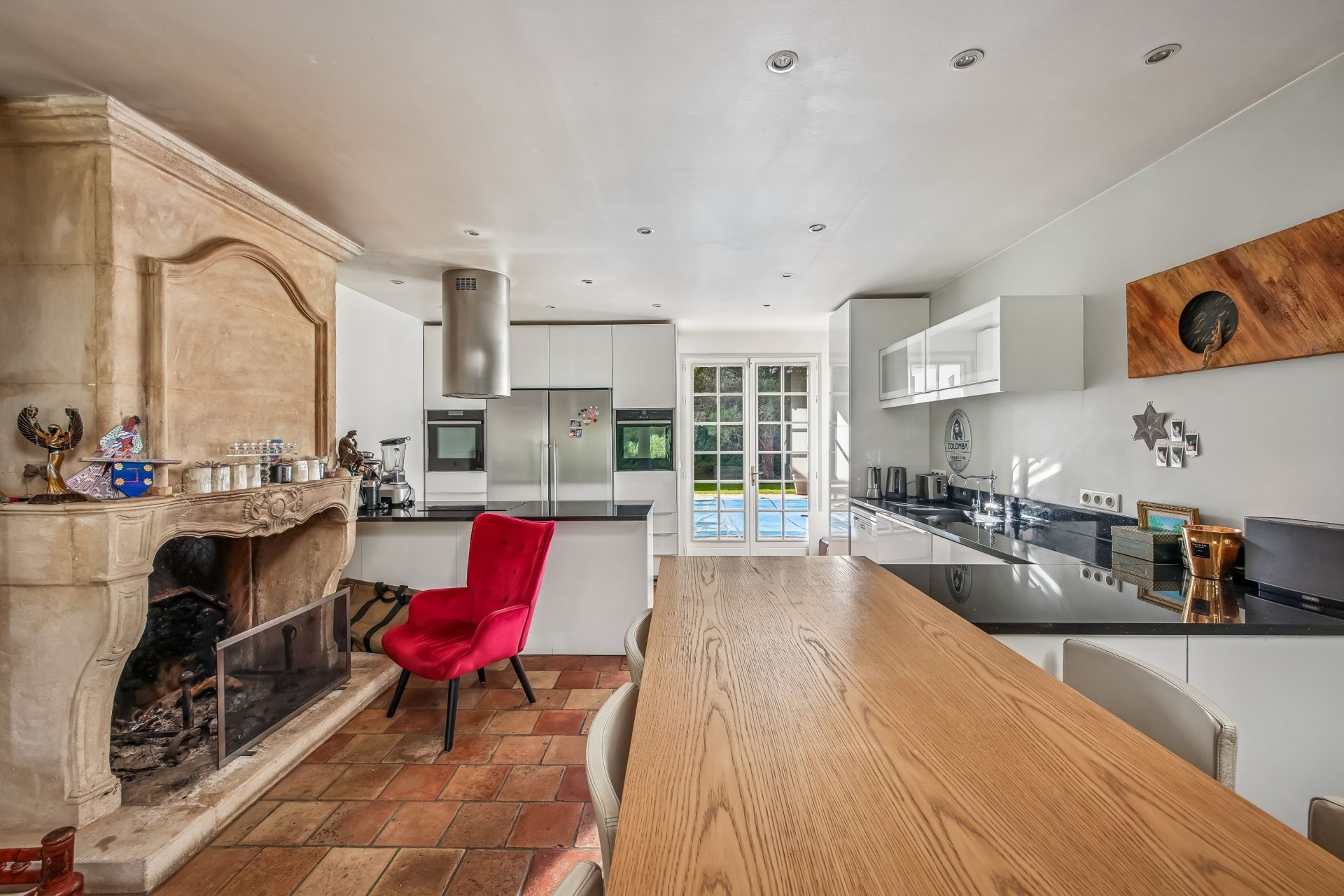 luxury house 8 Rooms for sale on LES MESNULS (78490)