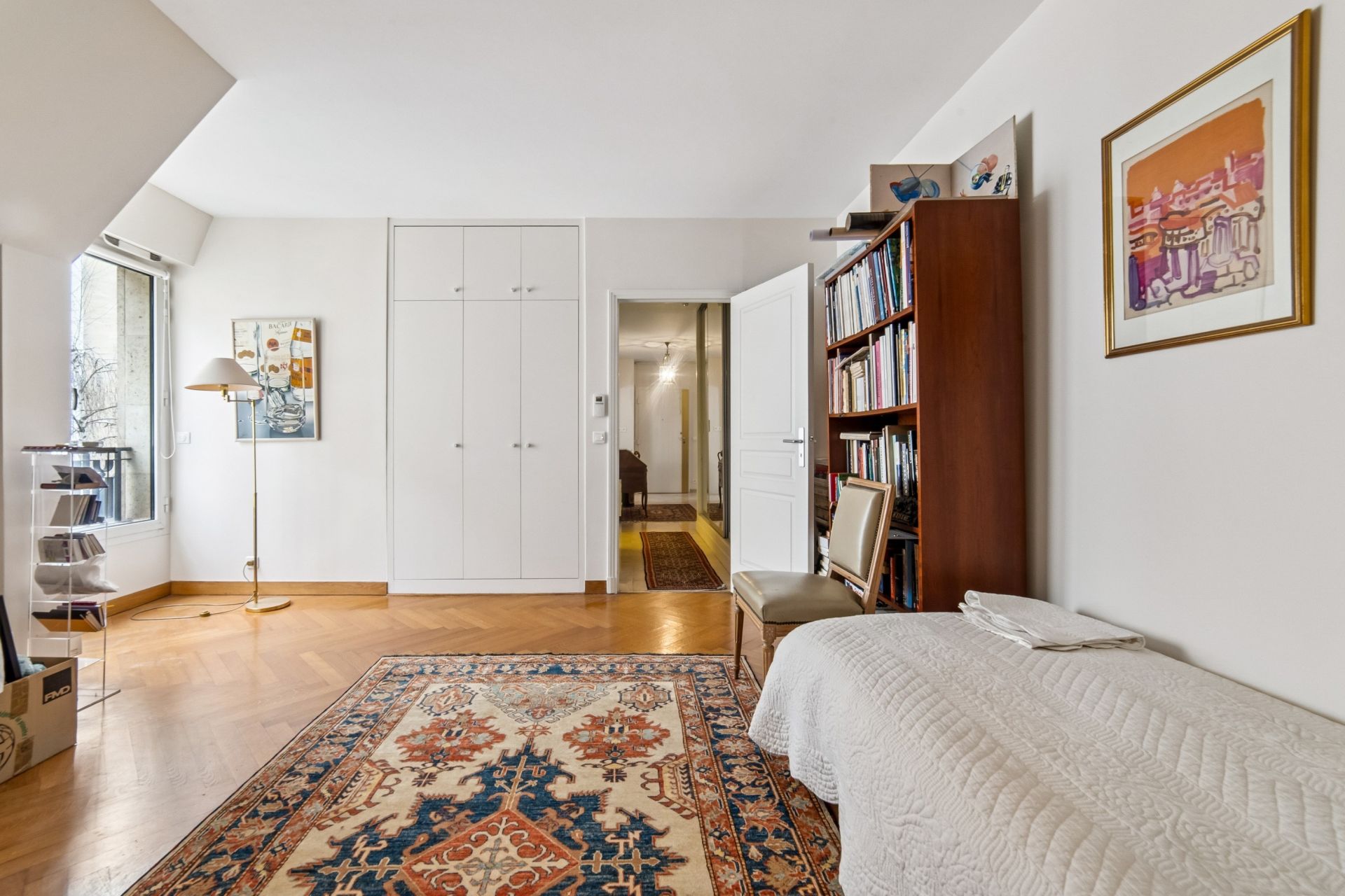 luxury apartment 4 Rooms for sale on PARIS (75016)