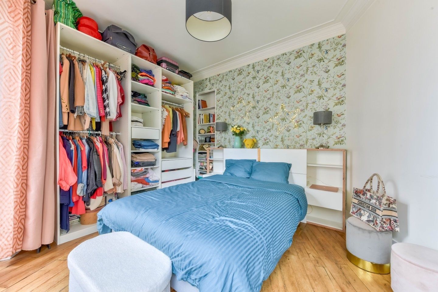 luxury apartment 2 Rooms for sale on PARIS (75018)