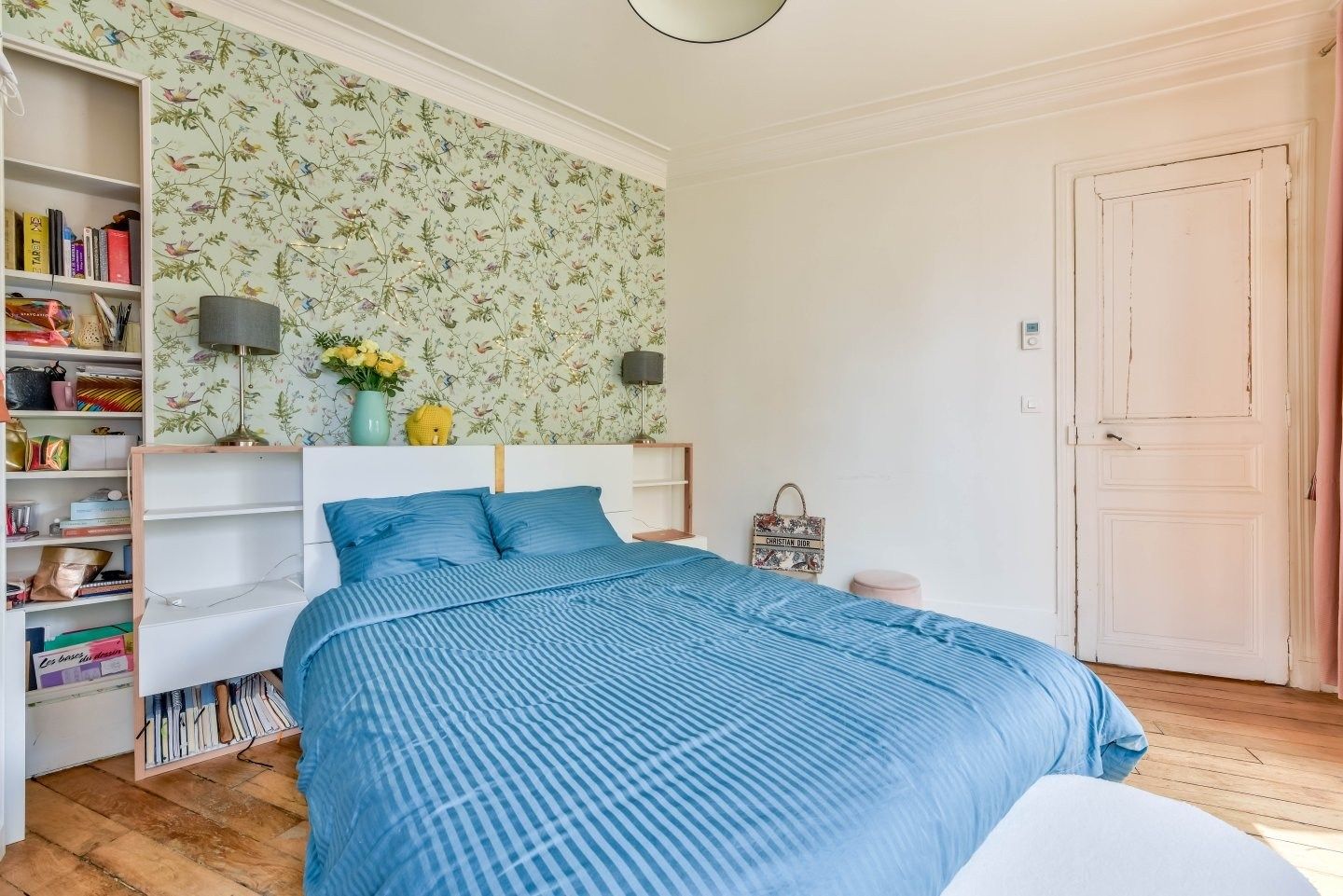 luxury apartment 2 Rooms for sale on PARIS (75018)