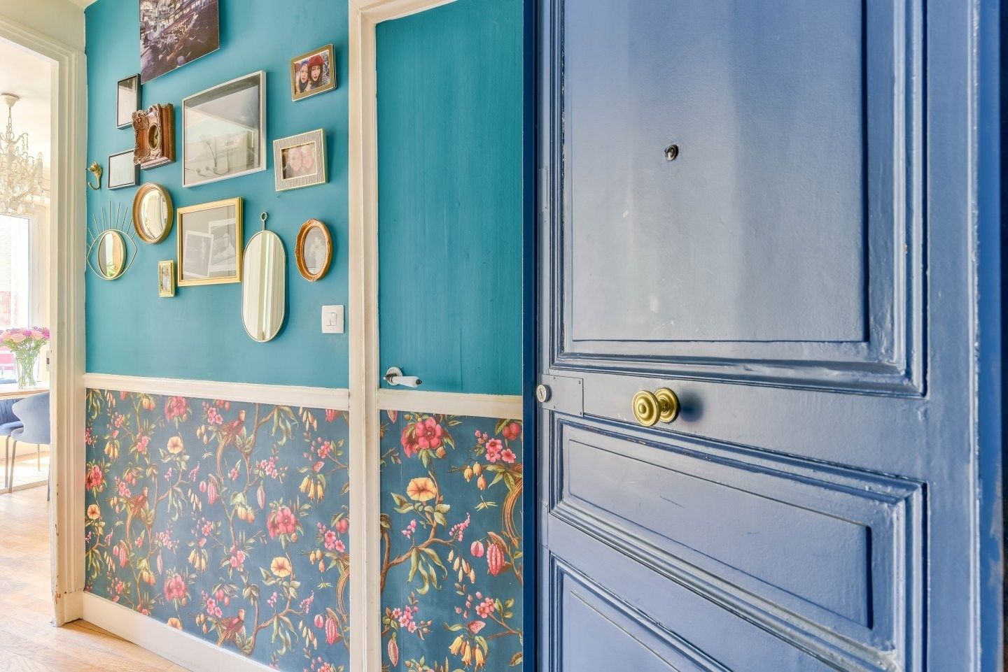 luxury apartment 2 Rooms for sale on PARIS (75018)