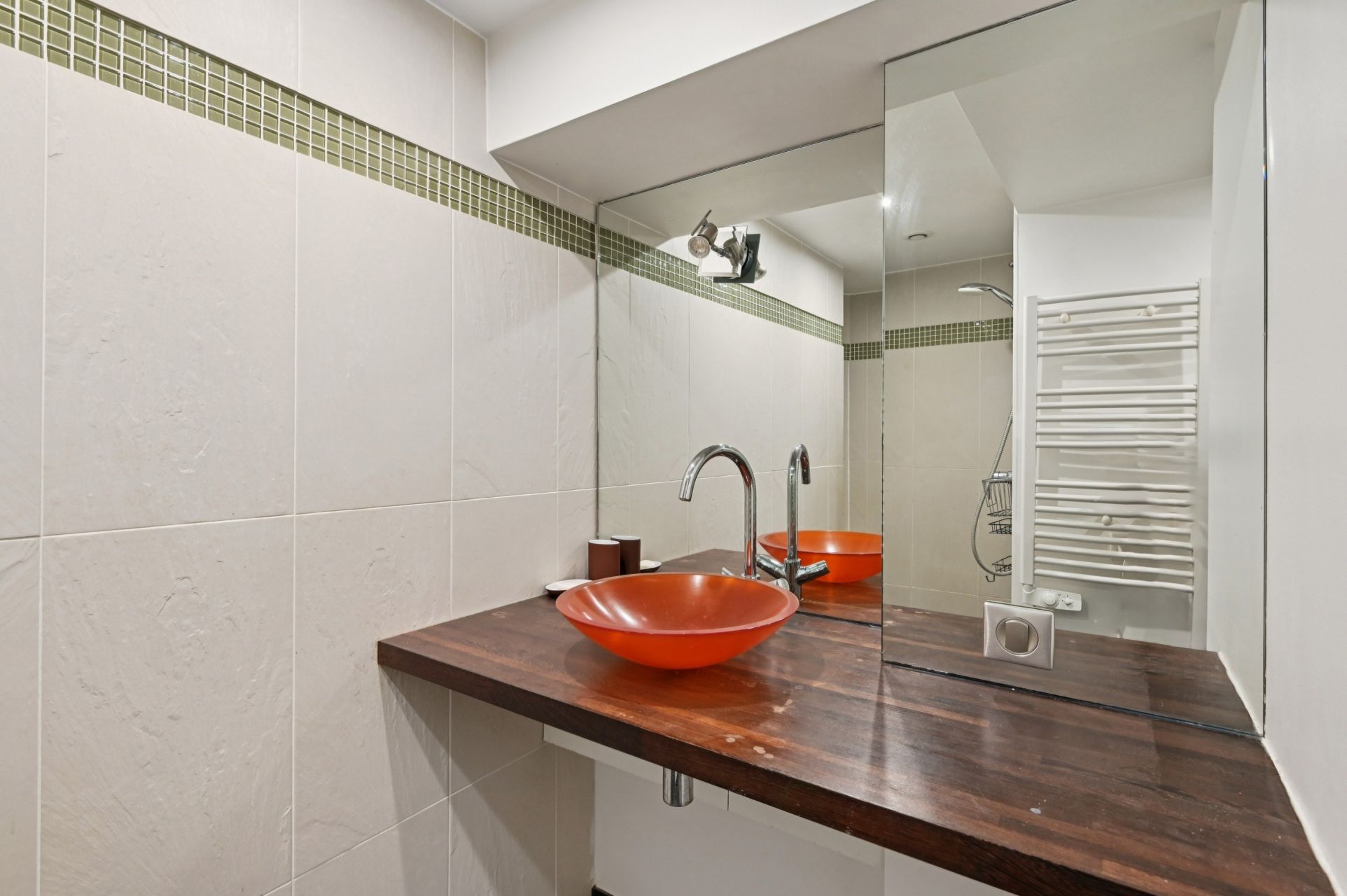 luxury apartment 4 Rooms for sale on PARIS (75002)