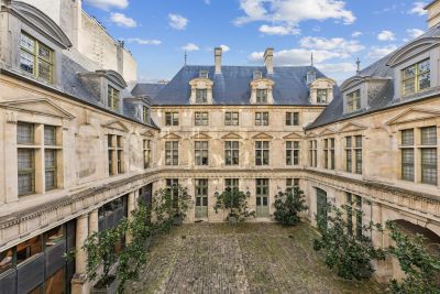 Vente Appartement de luxe Paris 3 4&nbsp;Pièces 128.72&nbsp;m²